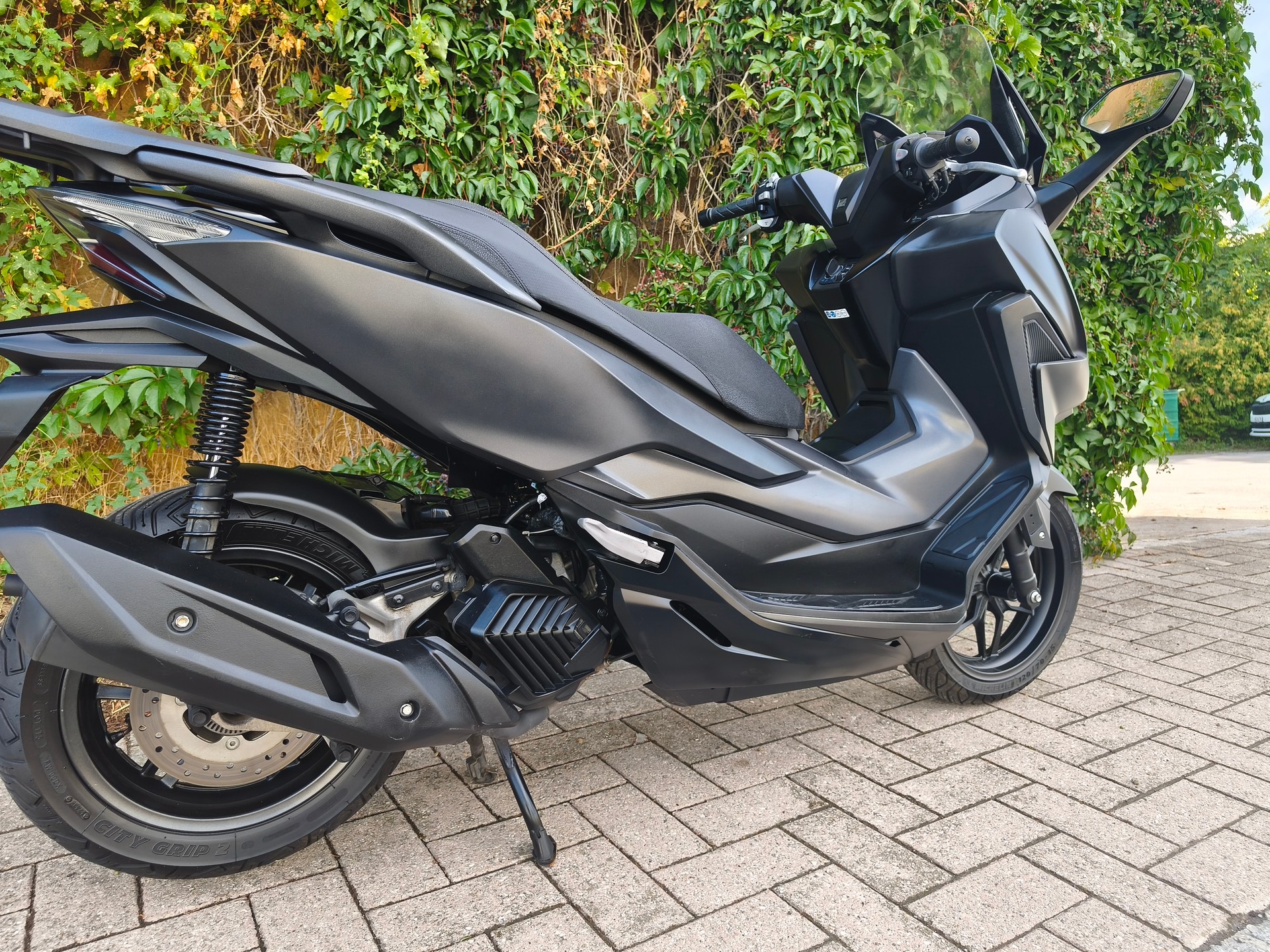 HONDA Nss 125 Forza ABS-image-2