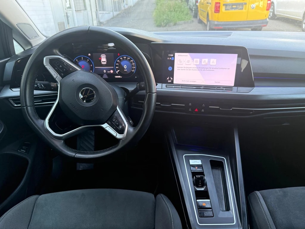 VW Golf Variant 2.0 TDI Style DSG ** Gr-Navi ** RF-Kamera ** Sitzmemory ** Anh-Kupplung ** Abstandsregelsysteme ** Ab MFK **-image-12