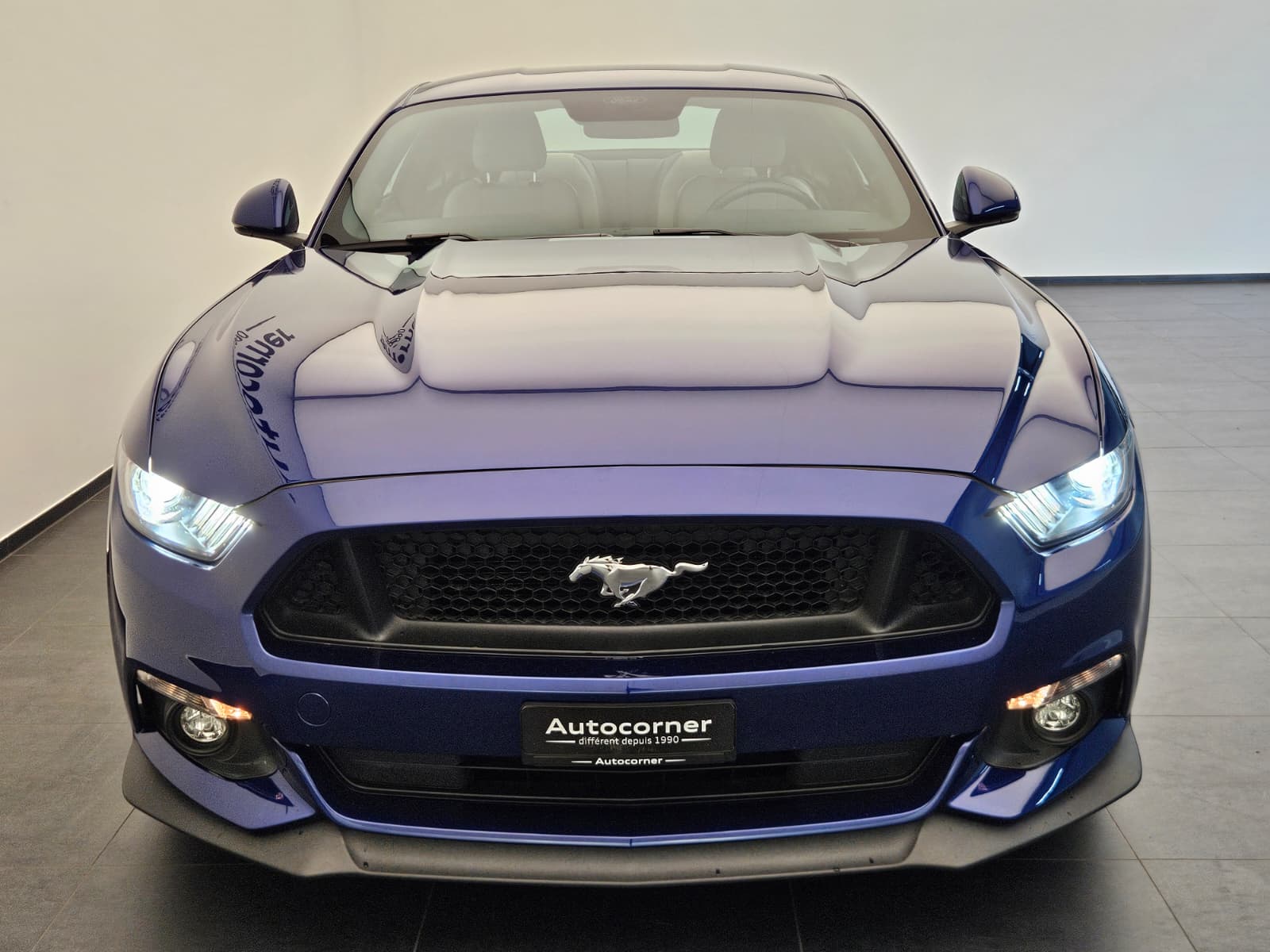 FORD Mustang Fastback 5.0 V8 GT Automat-showroom-element-3