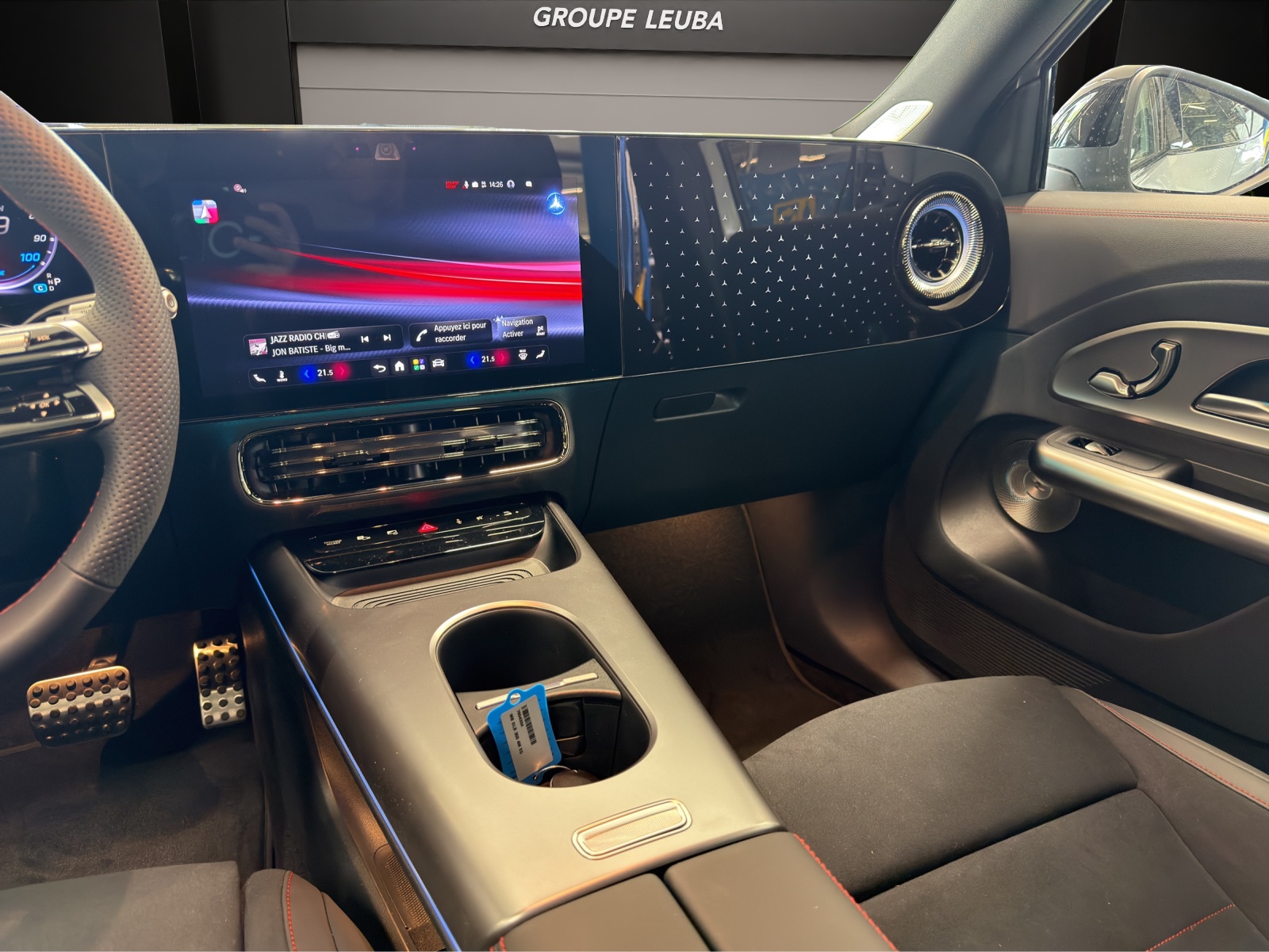 MERCEDES-BENZ GLB 350 85kWh EQ 4 Matic-image-12