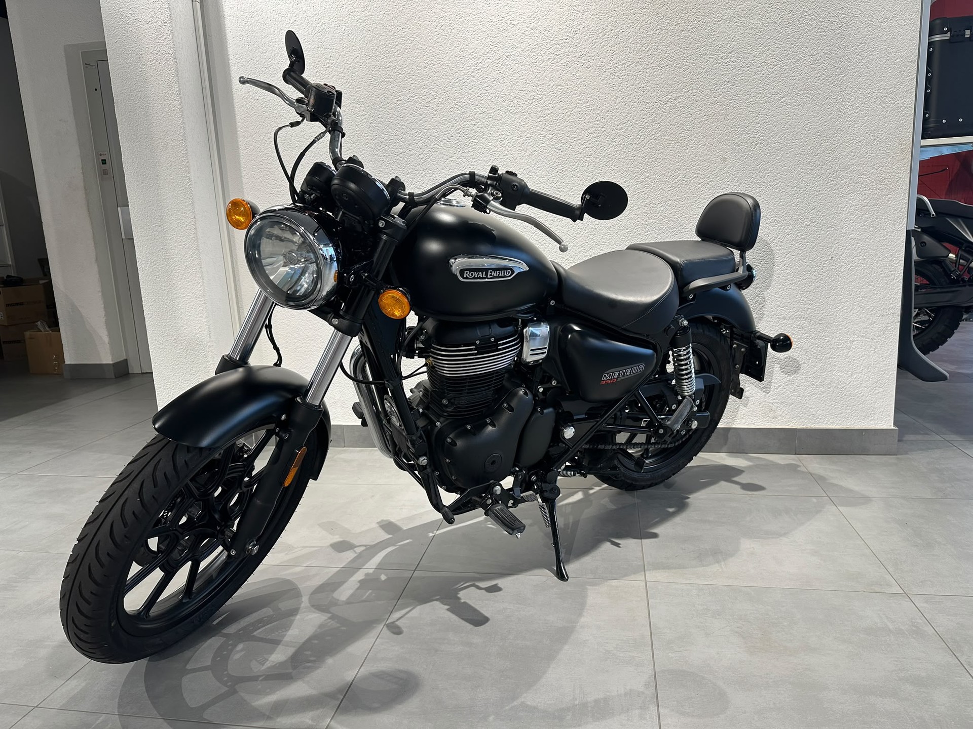ROYAL ENFIELD Meteor 350 | Occasion | nur 5’750 km | Top Zustand-image-5