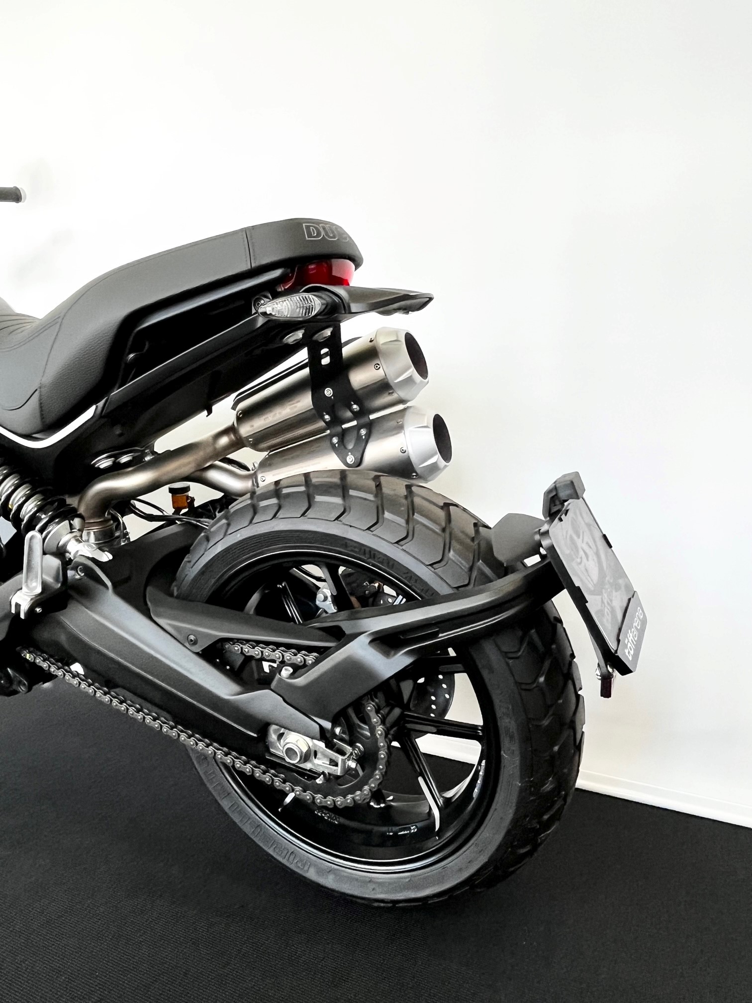 DUCATI Scrambler 1100 Dark Pro-image-4