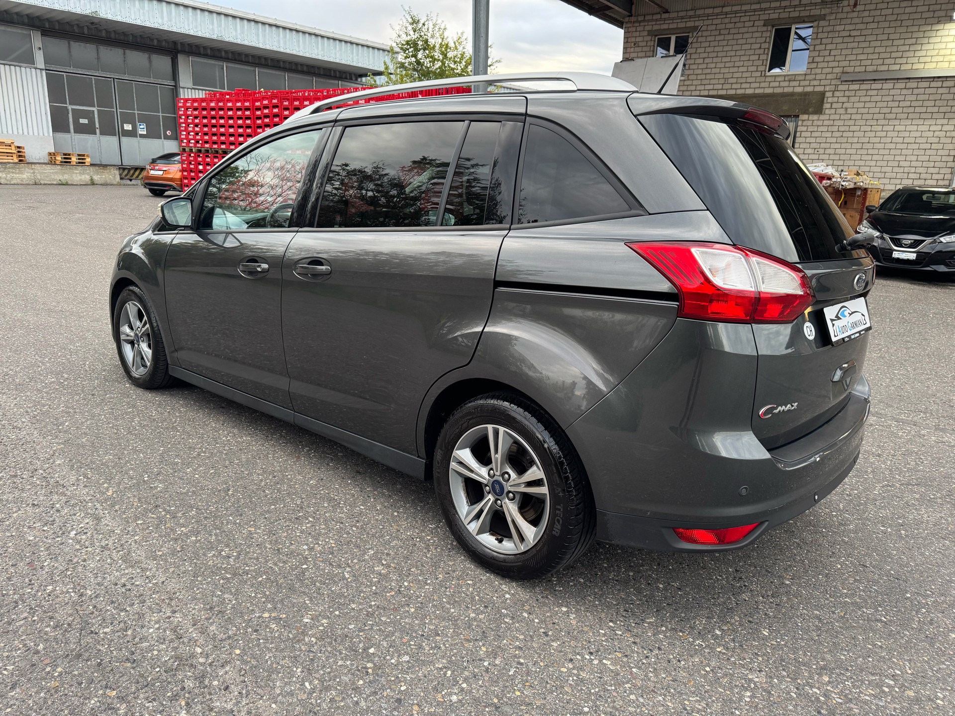 FORD Grand C-Max 1.0 SCTi Family-Edition-image-4