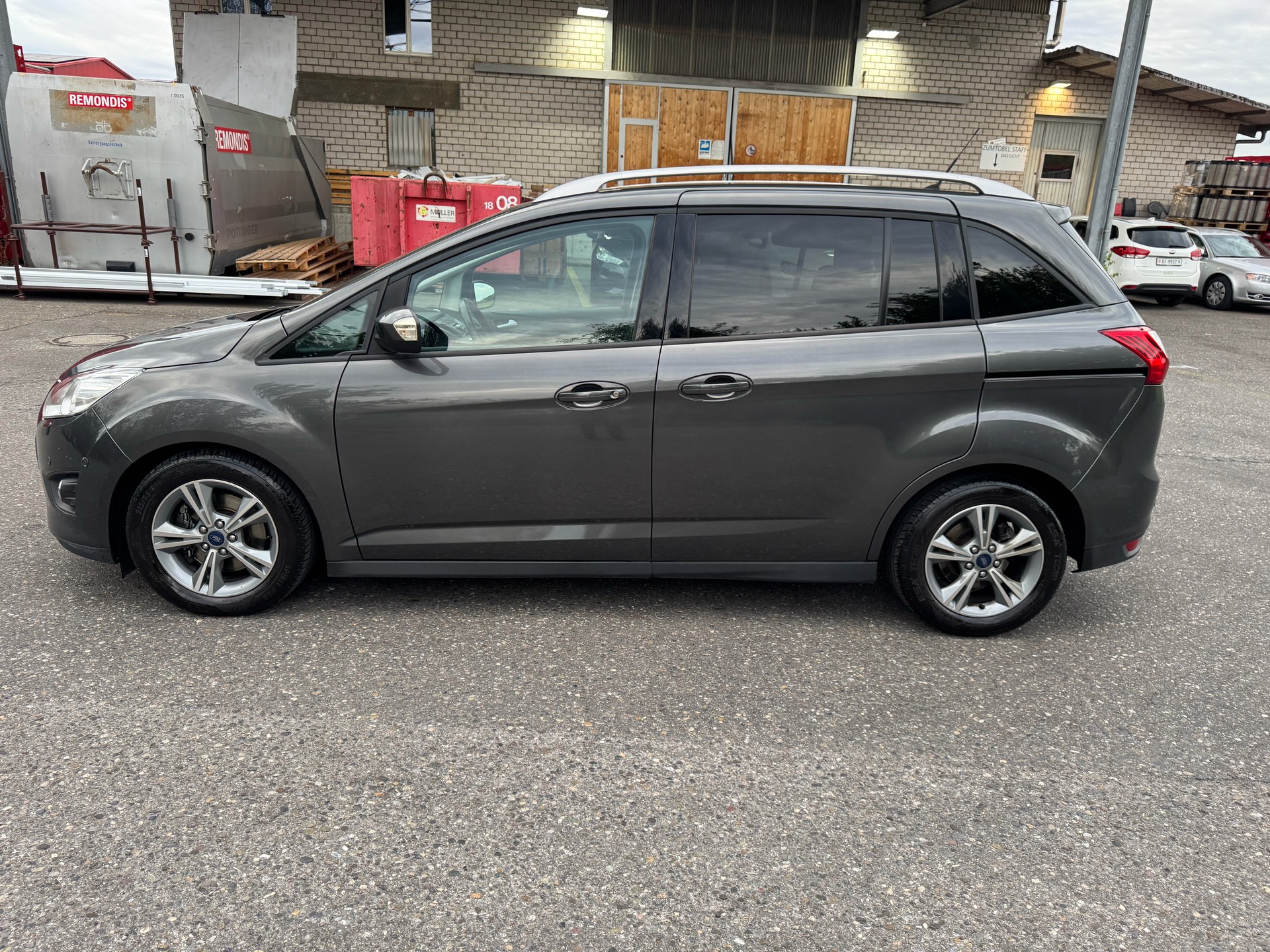 FORD Grand C-Max 1.0 SCTi Family-Edition-image-7