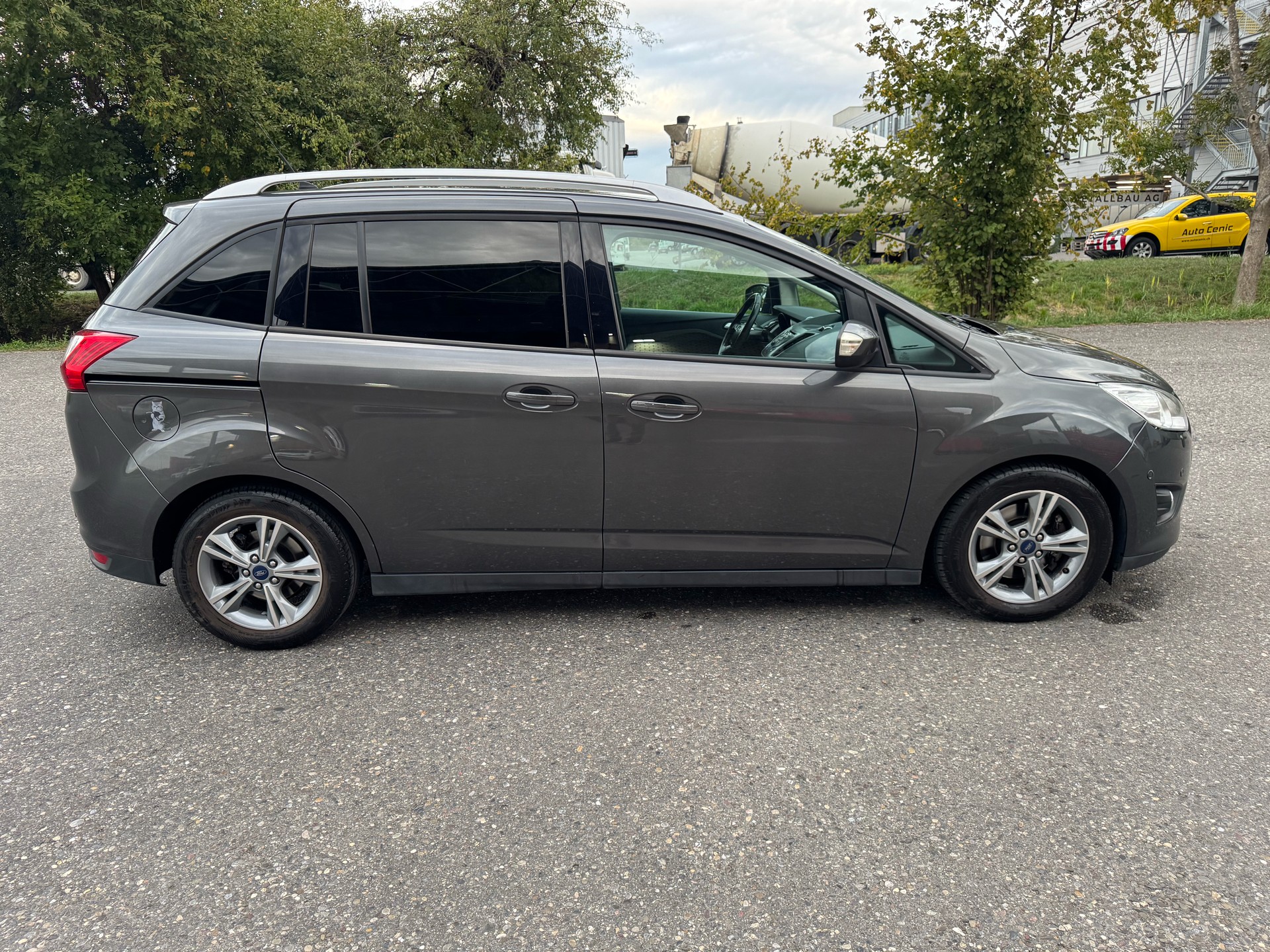 FORD Grand C-Max 1.0 SCTi Family-Edition-image-8