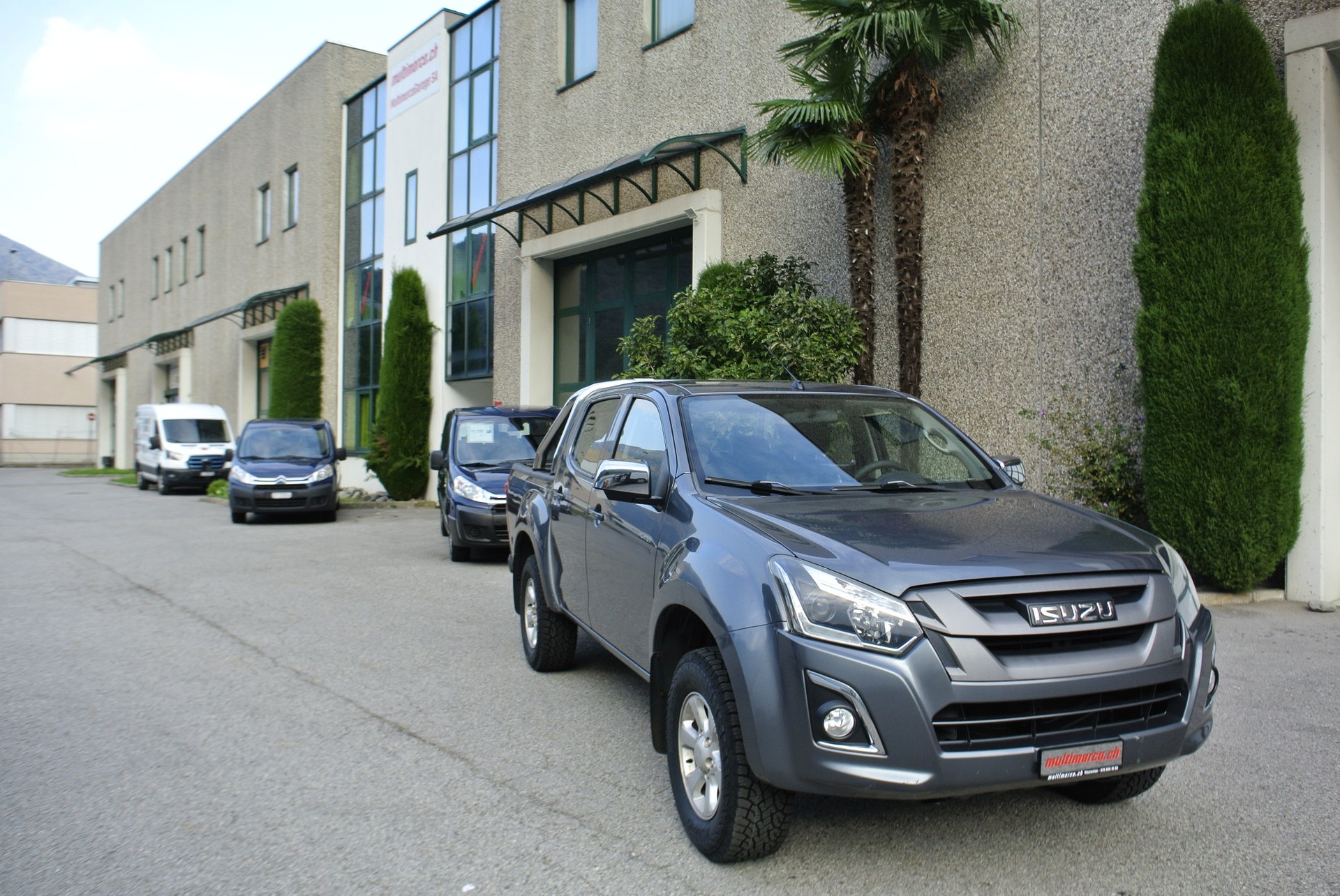 ISUZU D-MAX 1.9 Crew Cab Planet 4x4-image-28