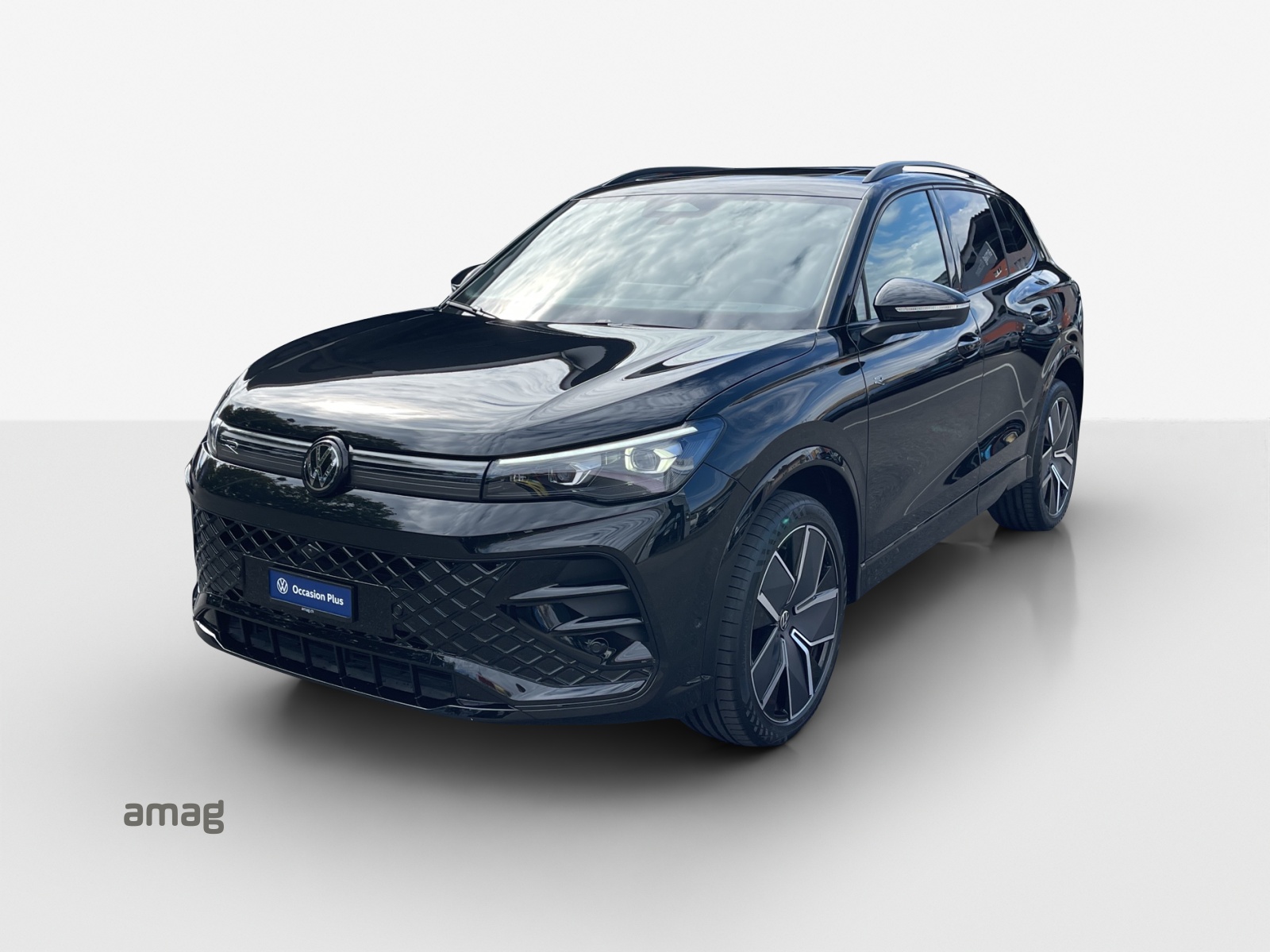 VW Tiguan 2.0 TSI DSG R-Line 4Motion-image-0