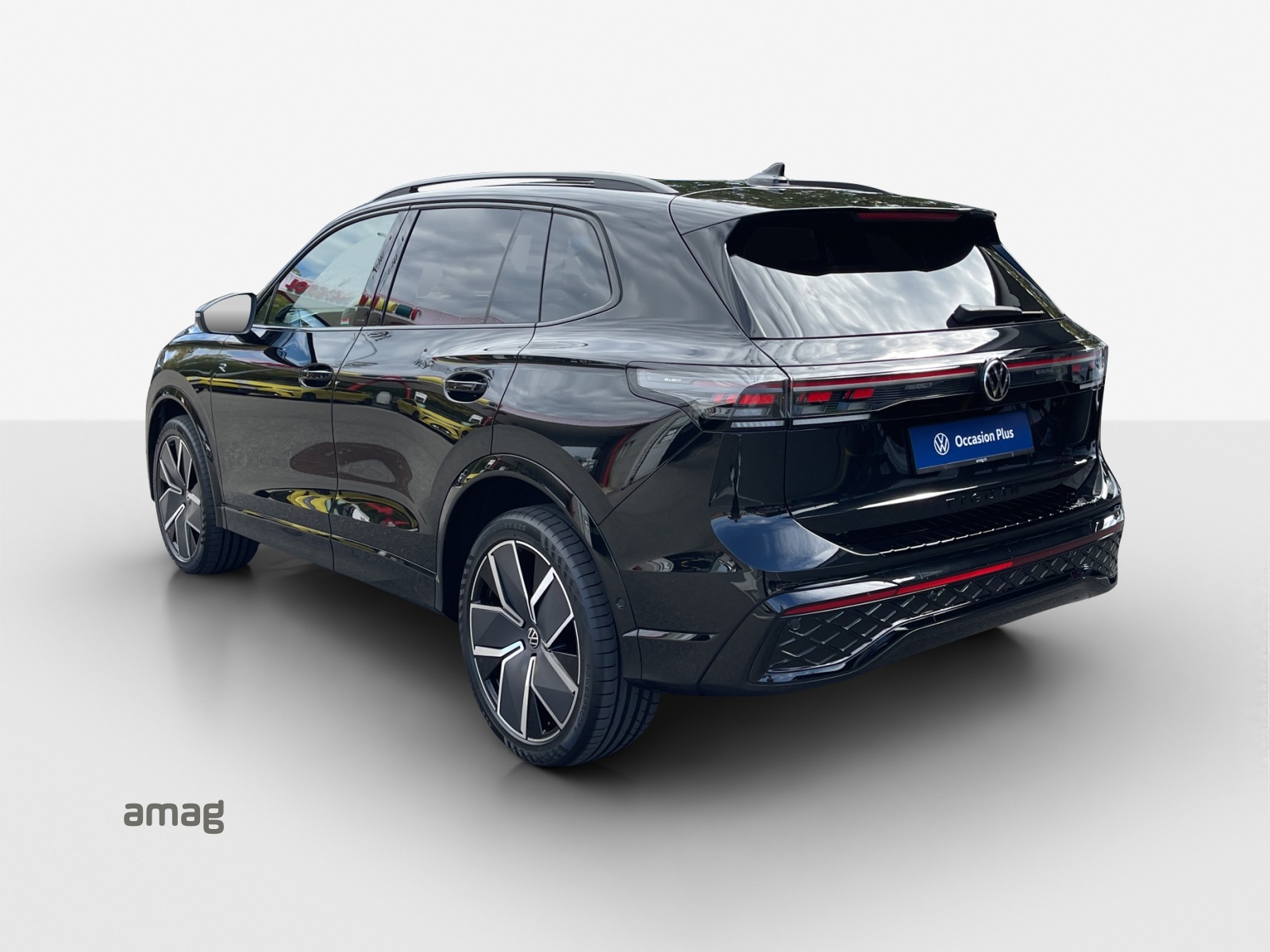 VW Tiguan 2.0 TSI DSG R-Line 4Motion-showroom-element-2