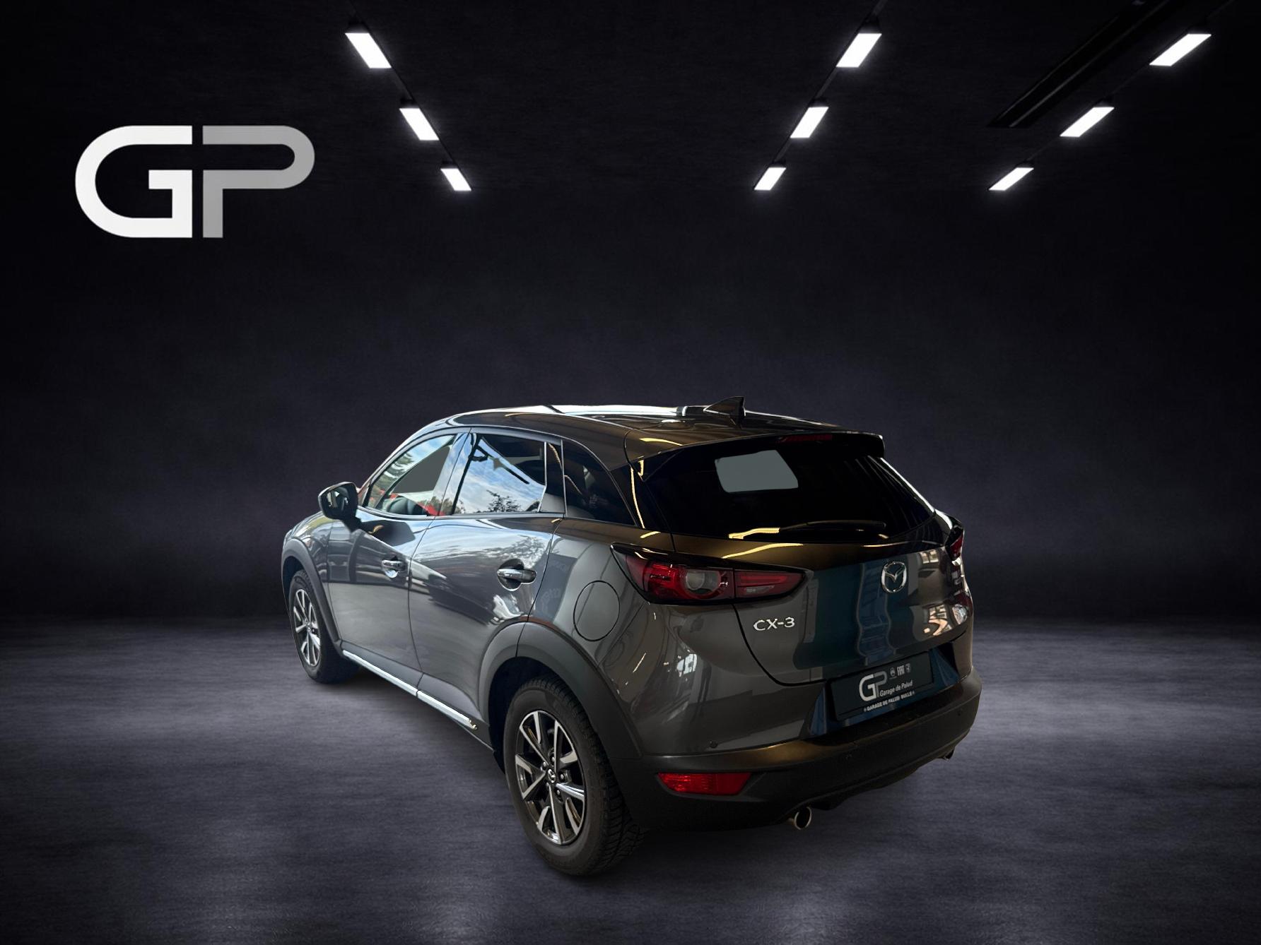 MAZDA CX-3 2.0 Revolution-showroom-element-2