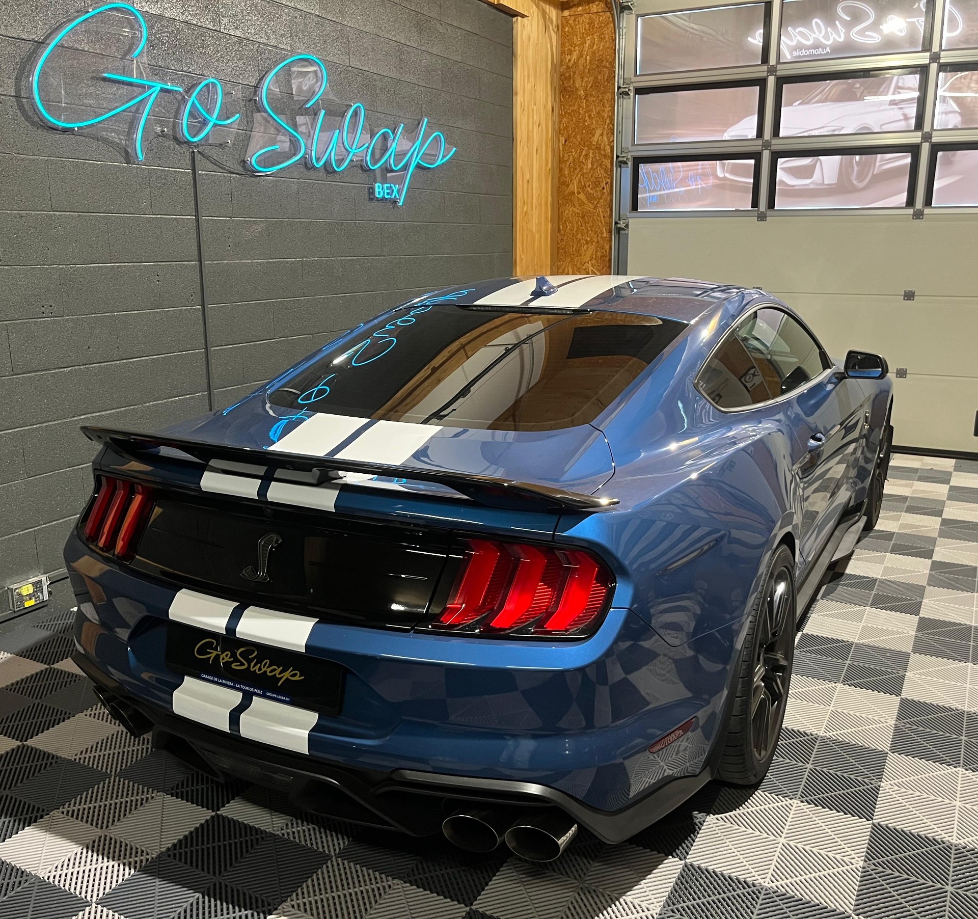 FORD Mustang GT 500 Shelby-image-7