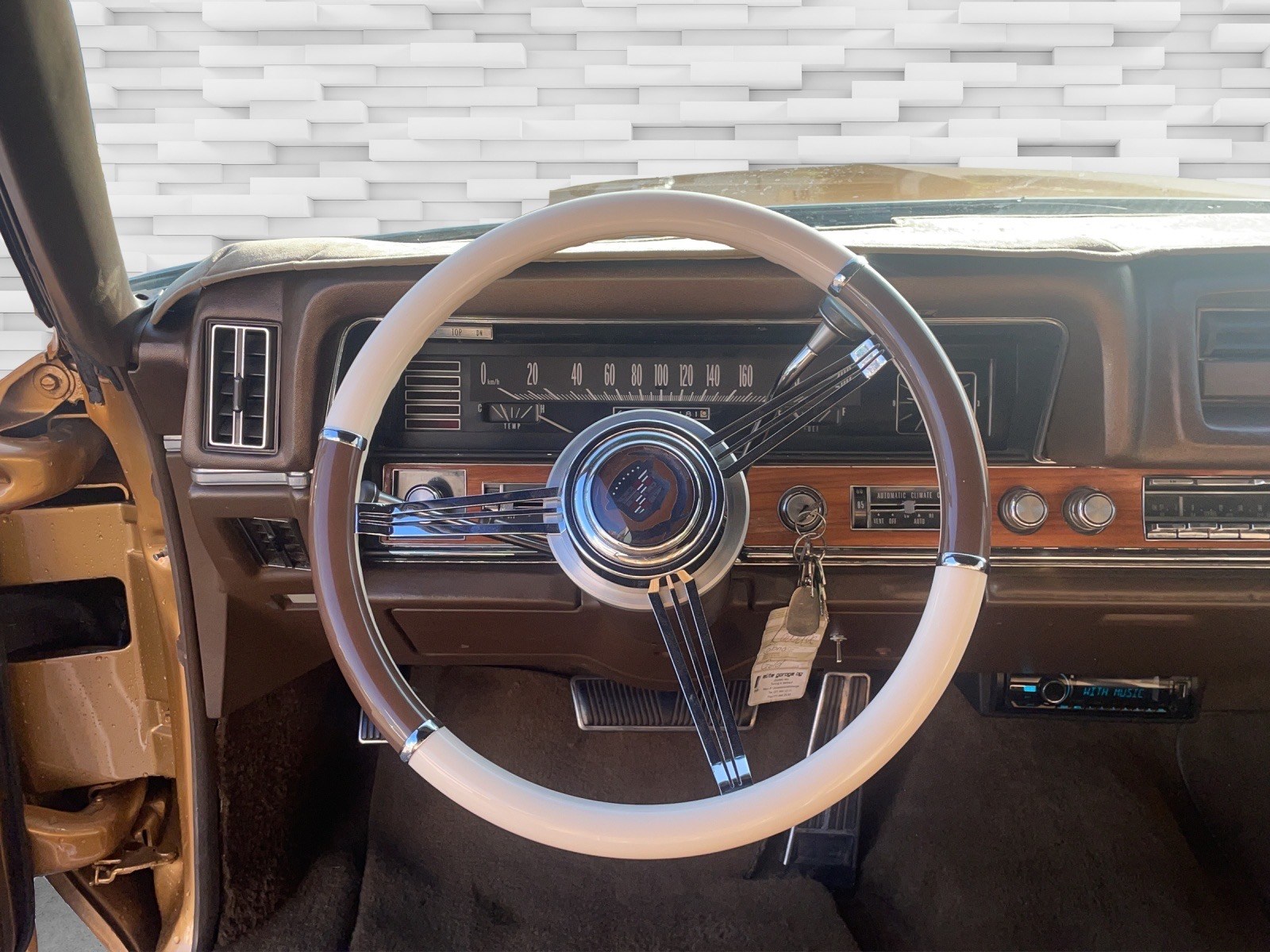 CADILLAC DEVILLE Convertible-image-10