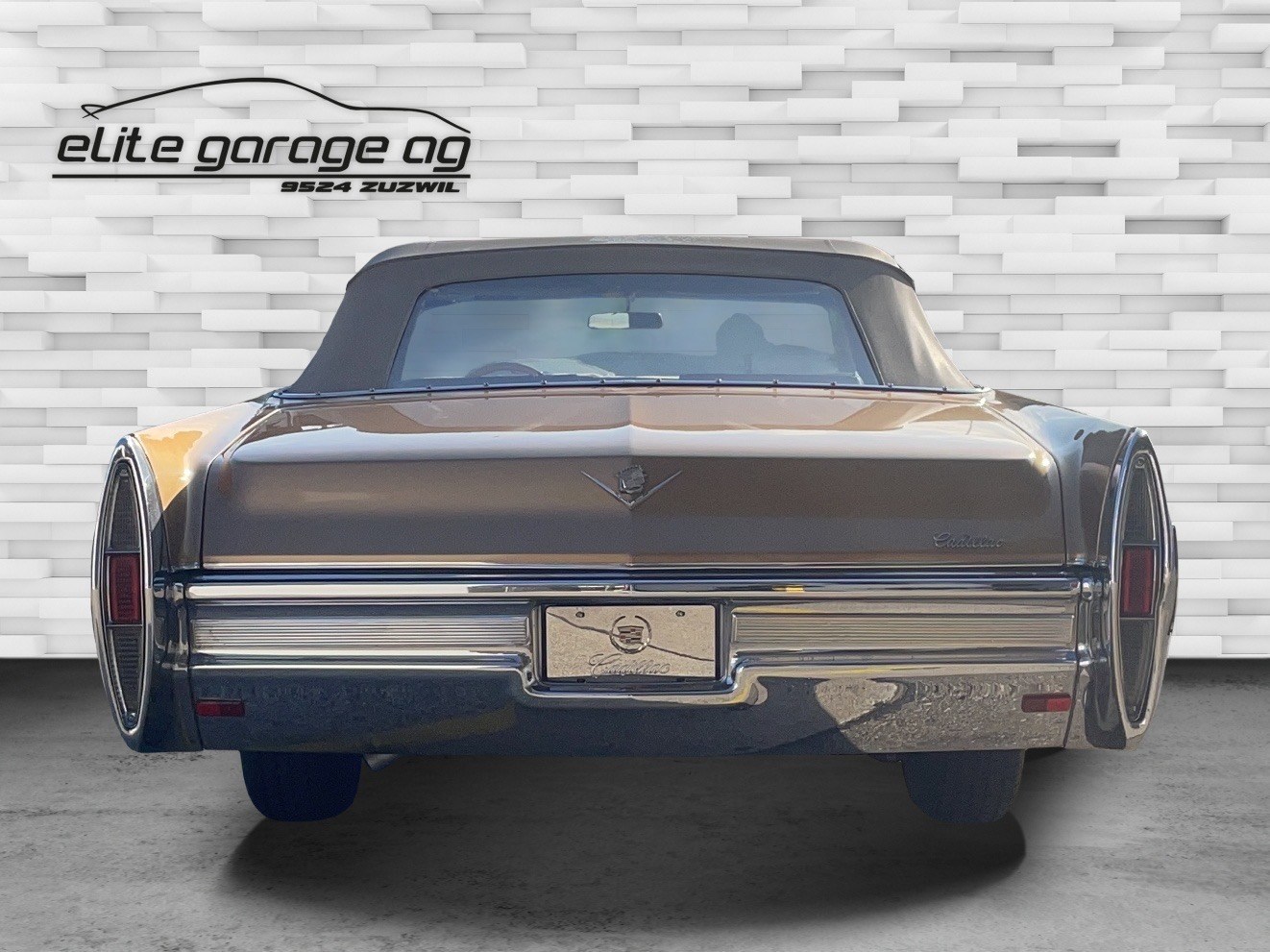 CADILLAC DEVILLE Convertible-image-3
