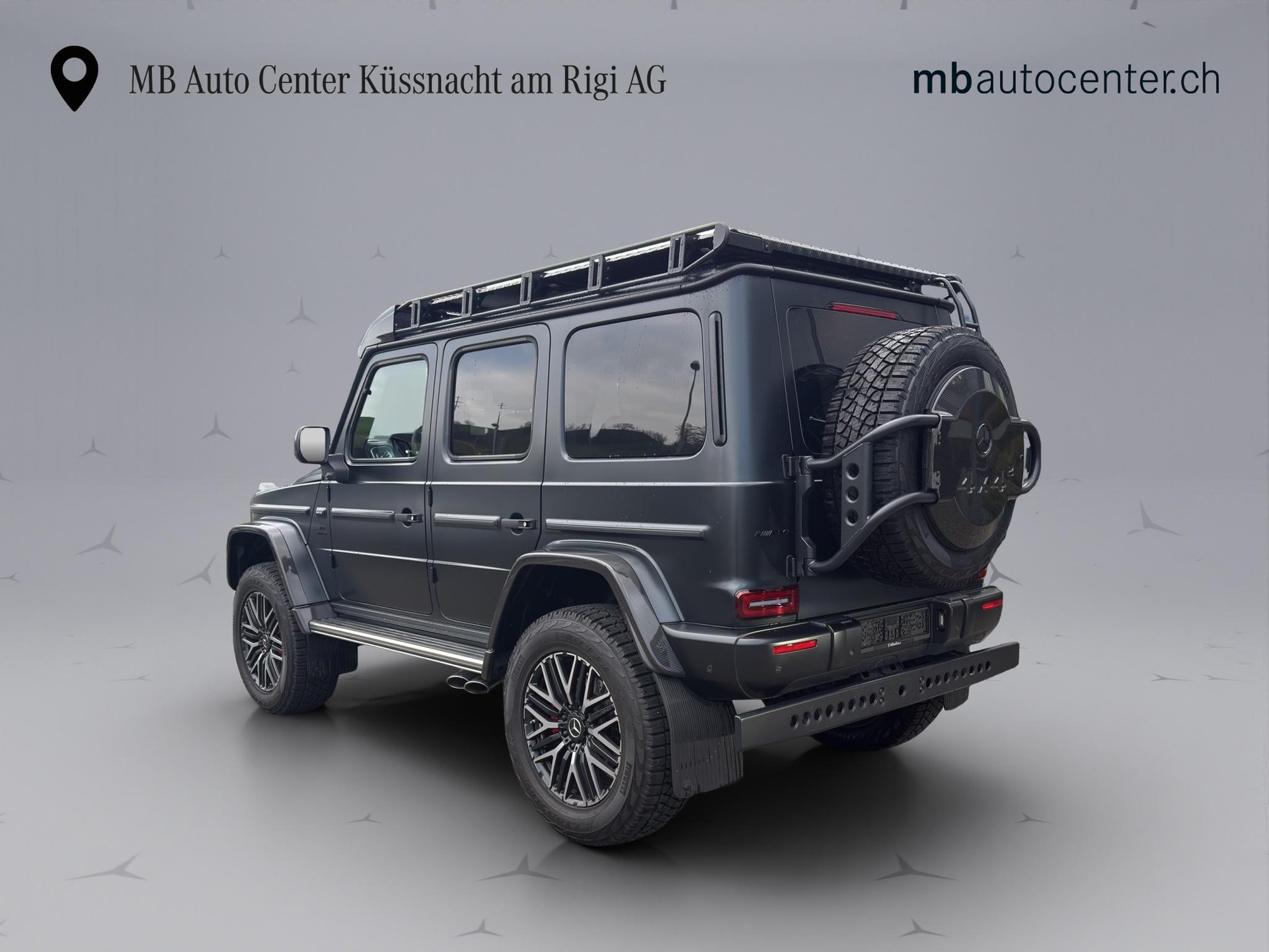 MERCEDES-BENZ G 63 AMG-showroom-element-3