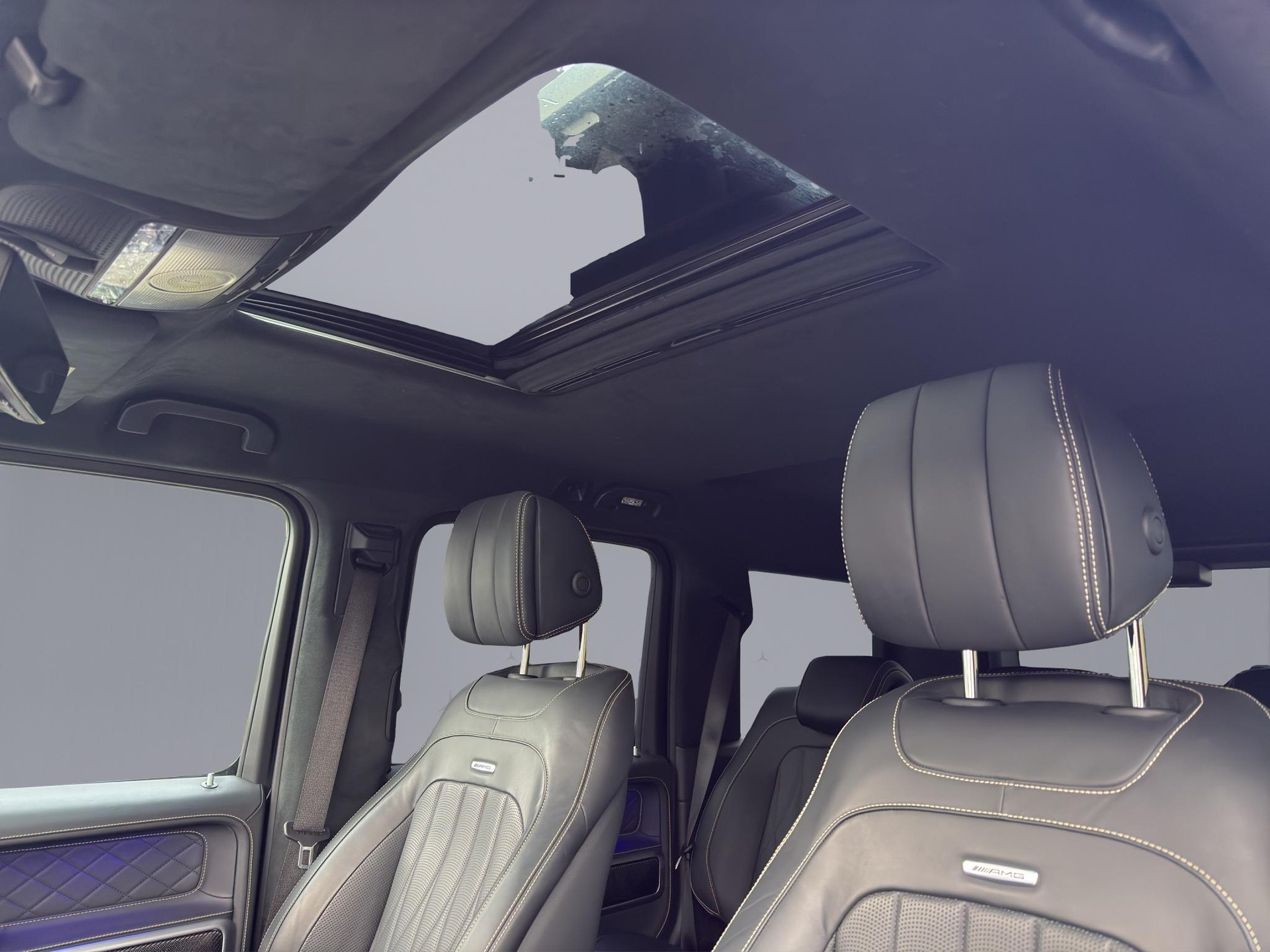 MERCEDES-BENZ G 63 AMG-image-19