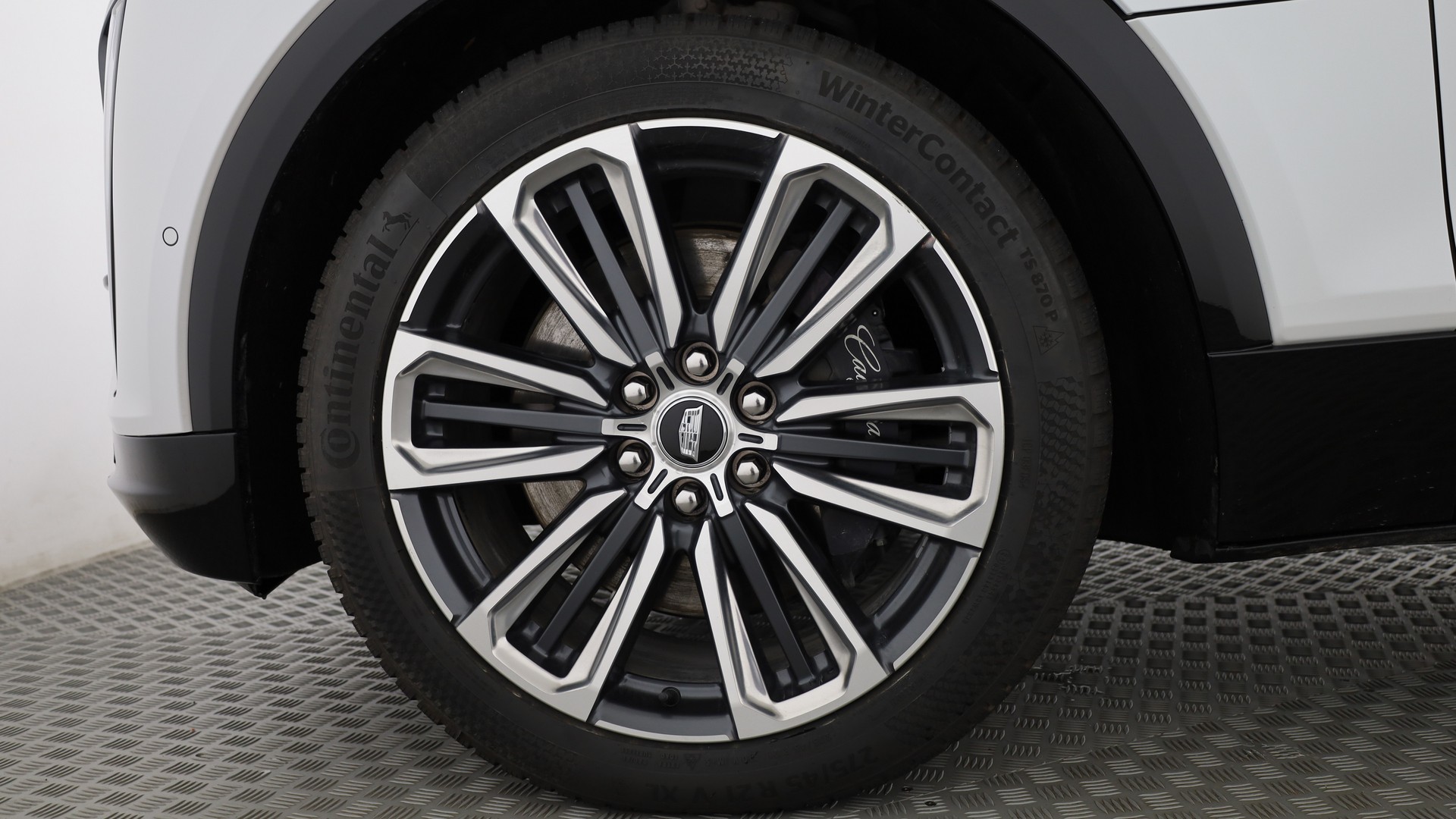 CADILLAC LYRIQ Sport 102 kWh AWD-image-8