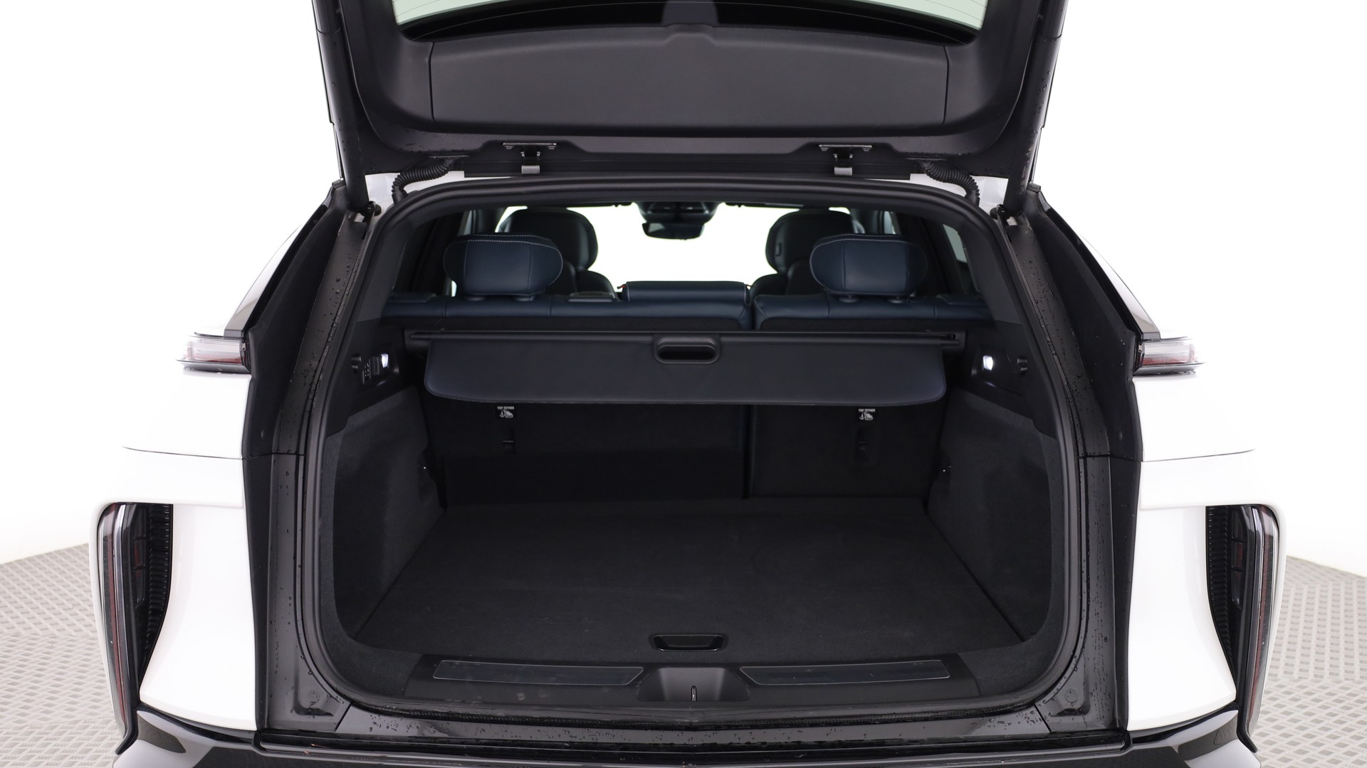 CADILLAC LYRIQ Sport 102 kWh AWD-image-9