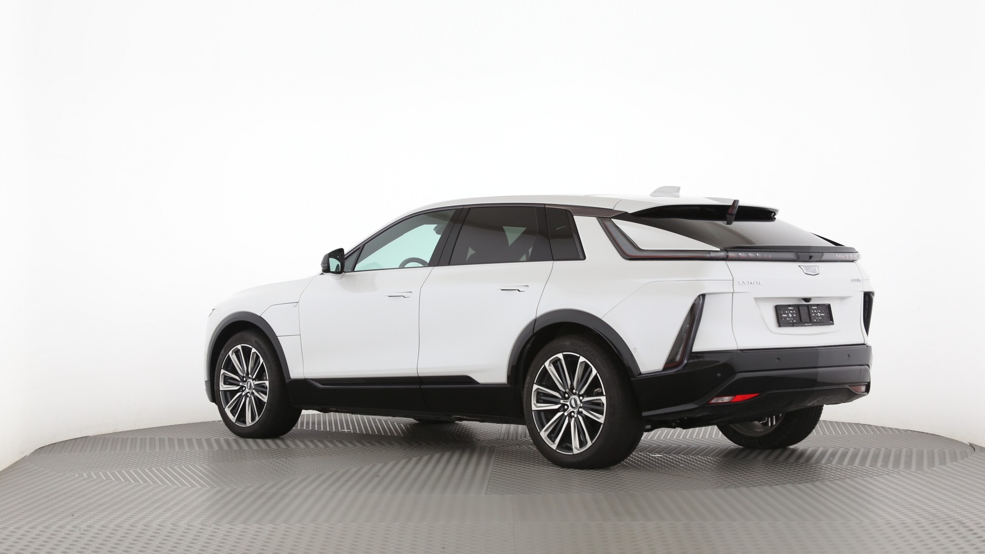 CADILLAC LYRIQ Sport 102 kWh AWD-image-17