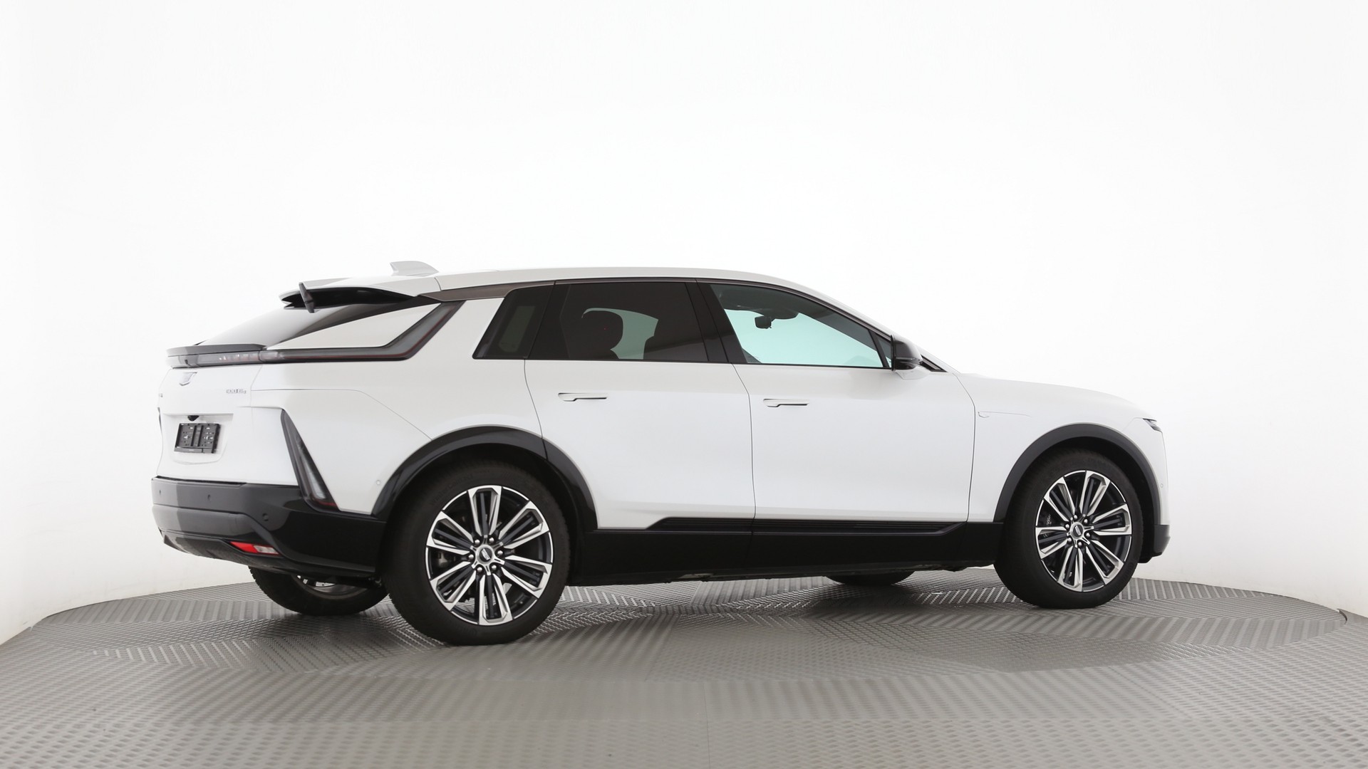 CADILLAC LYRIQ Sport 102 kWh AWD-image-24