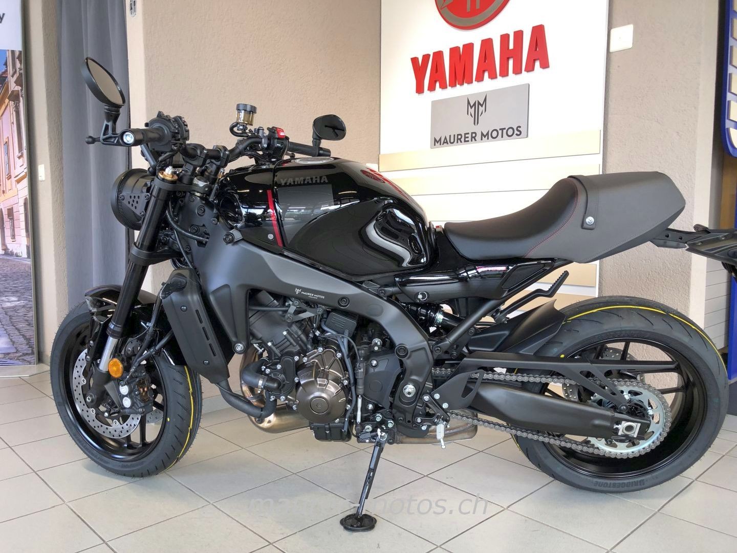 YAMAHA XSR 900-image-2