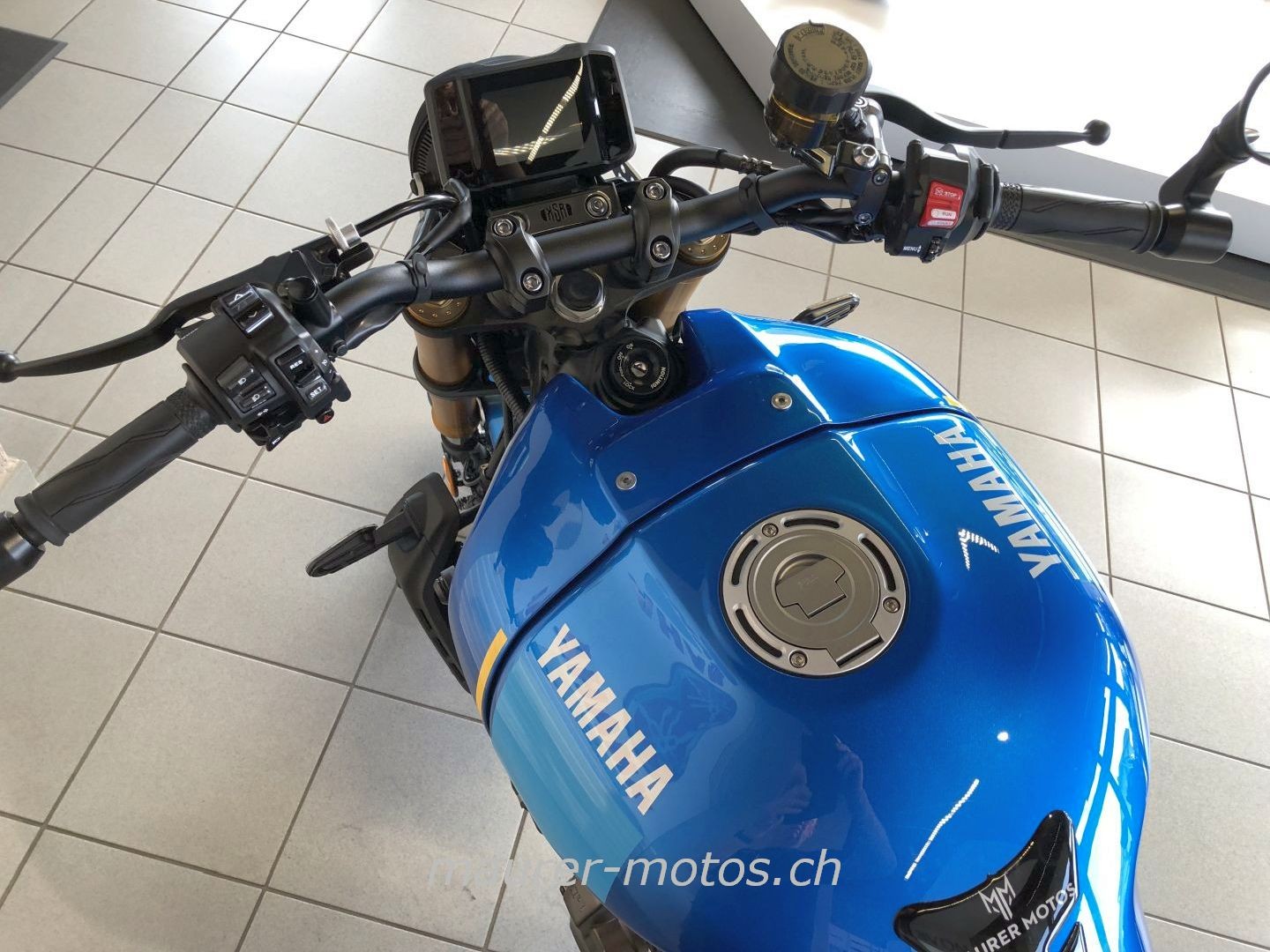 YAMAHA XSR 900-image-6