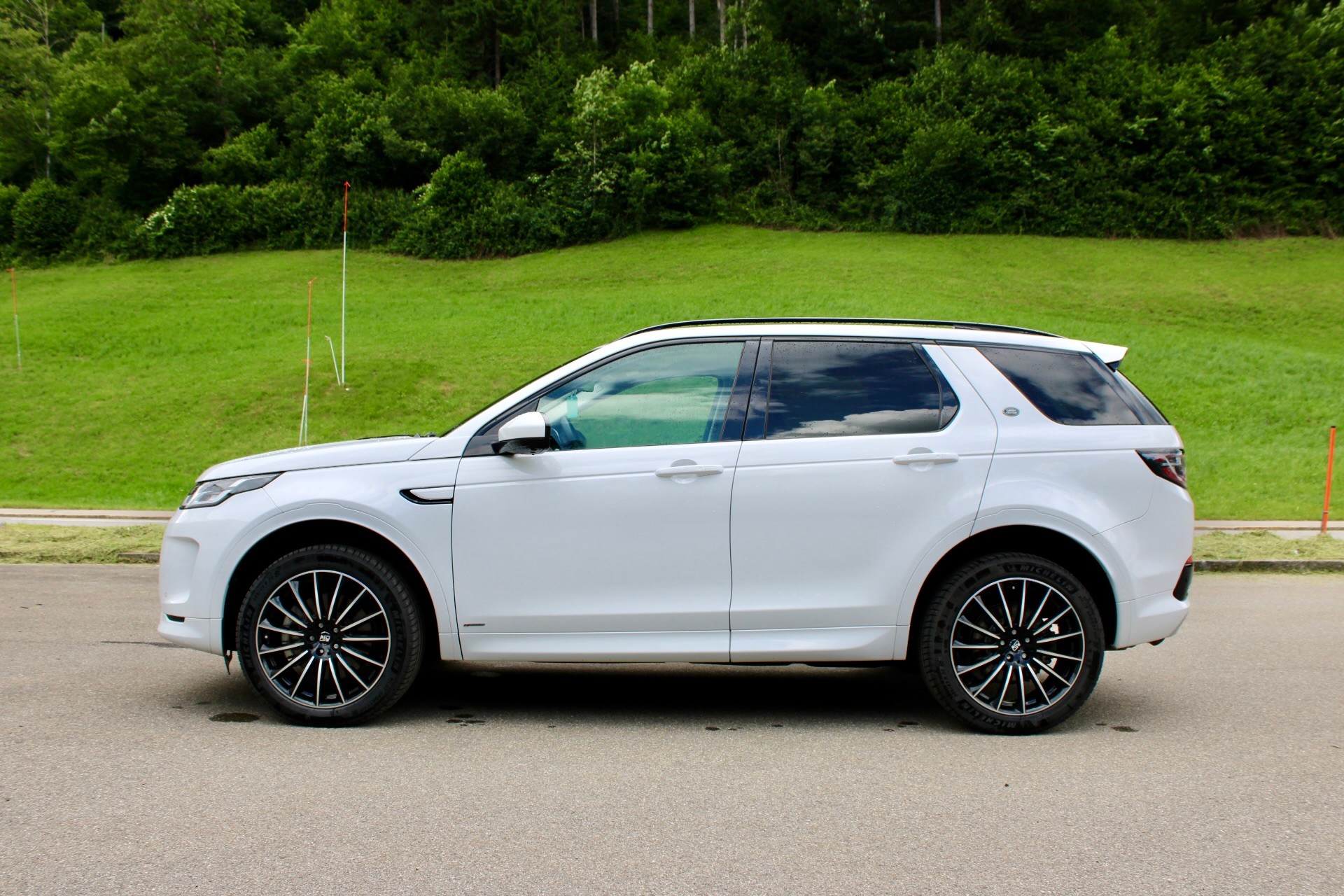 LAND ROVER Discovery Sport R Dyn D240 2.0D SD4 MHEV HSE AT9-image-7