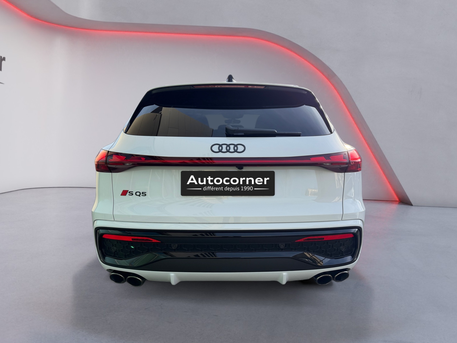AUDI SQ5 TFSI quattro S-tronic-showroom-element-3