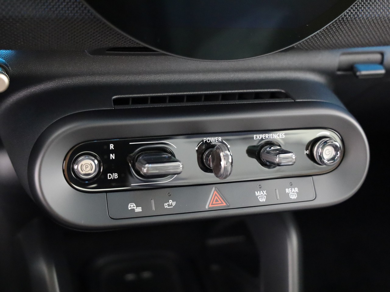 MINI Aceman E-image-20
