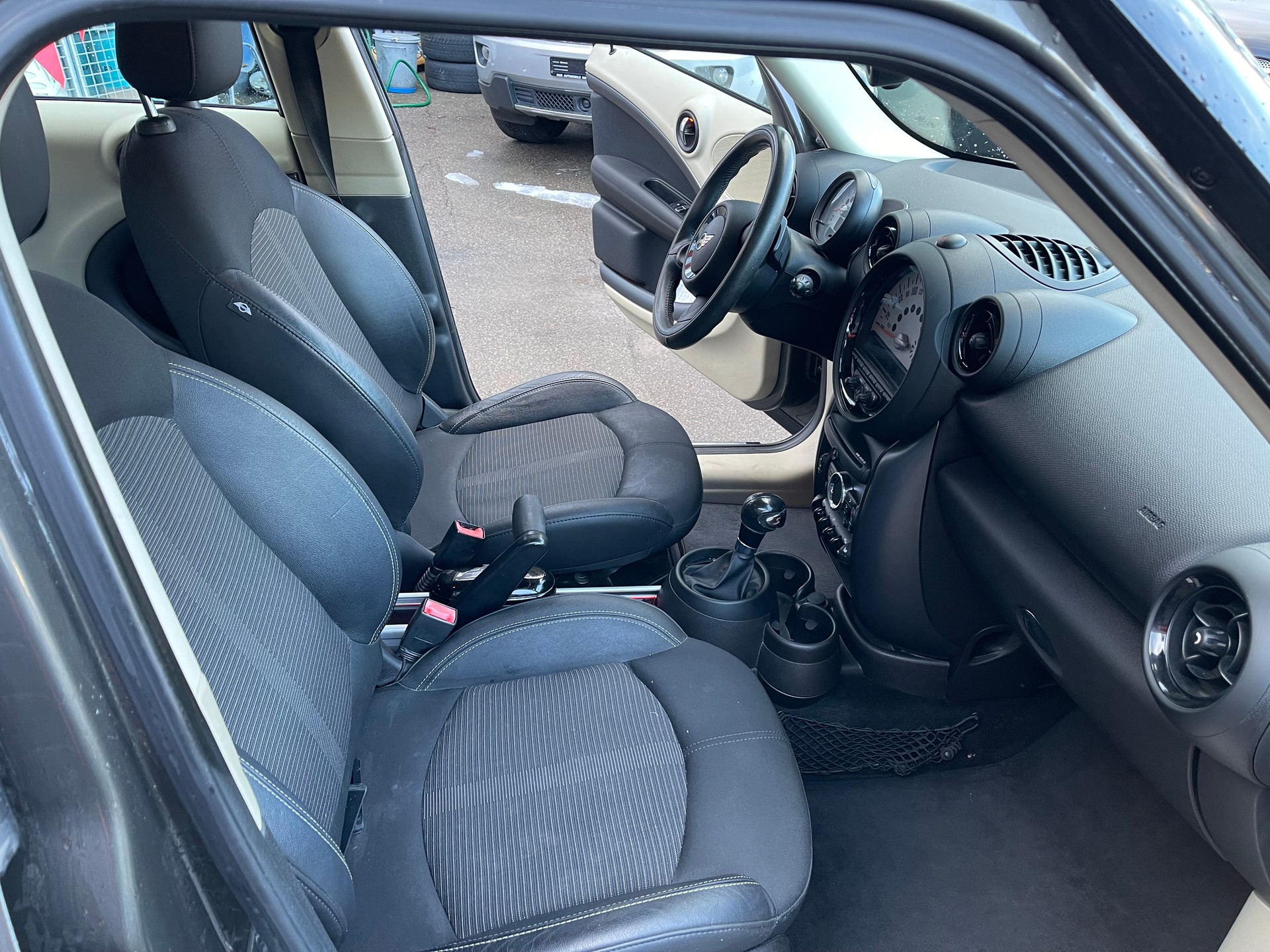 MINI Countryman Cooper S ALL4 Steptronic-image-10