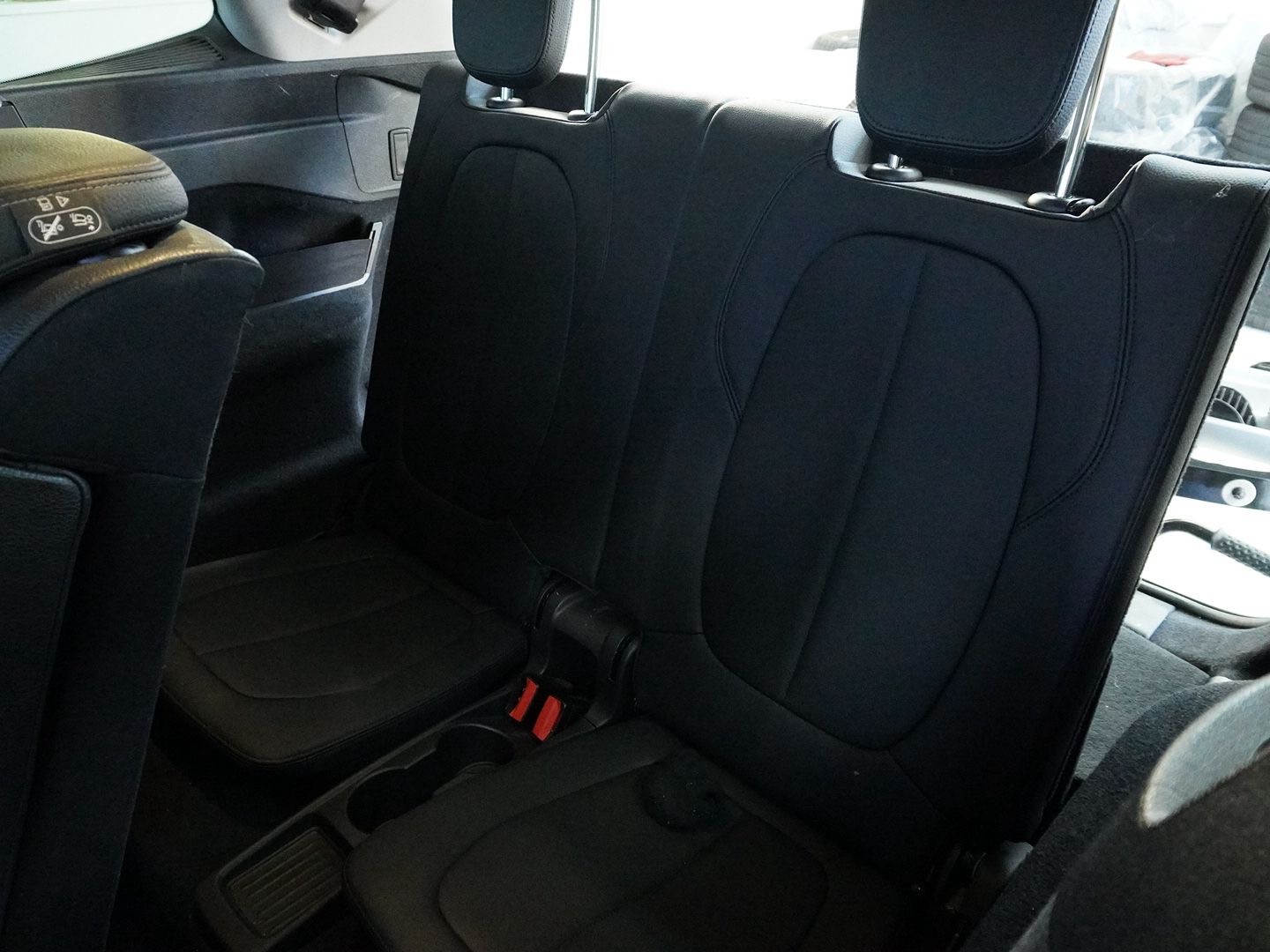 BMW 220d xDrive Gran Tourer Luxury Line Steptronic-image-6