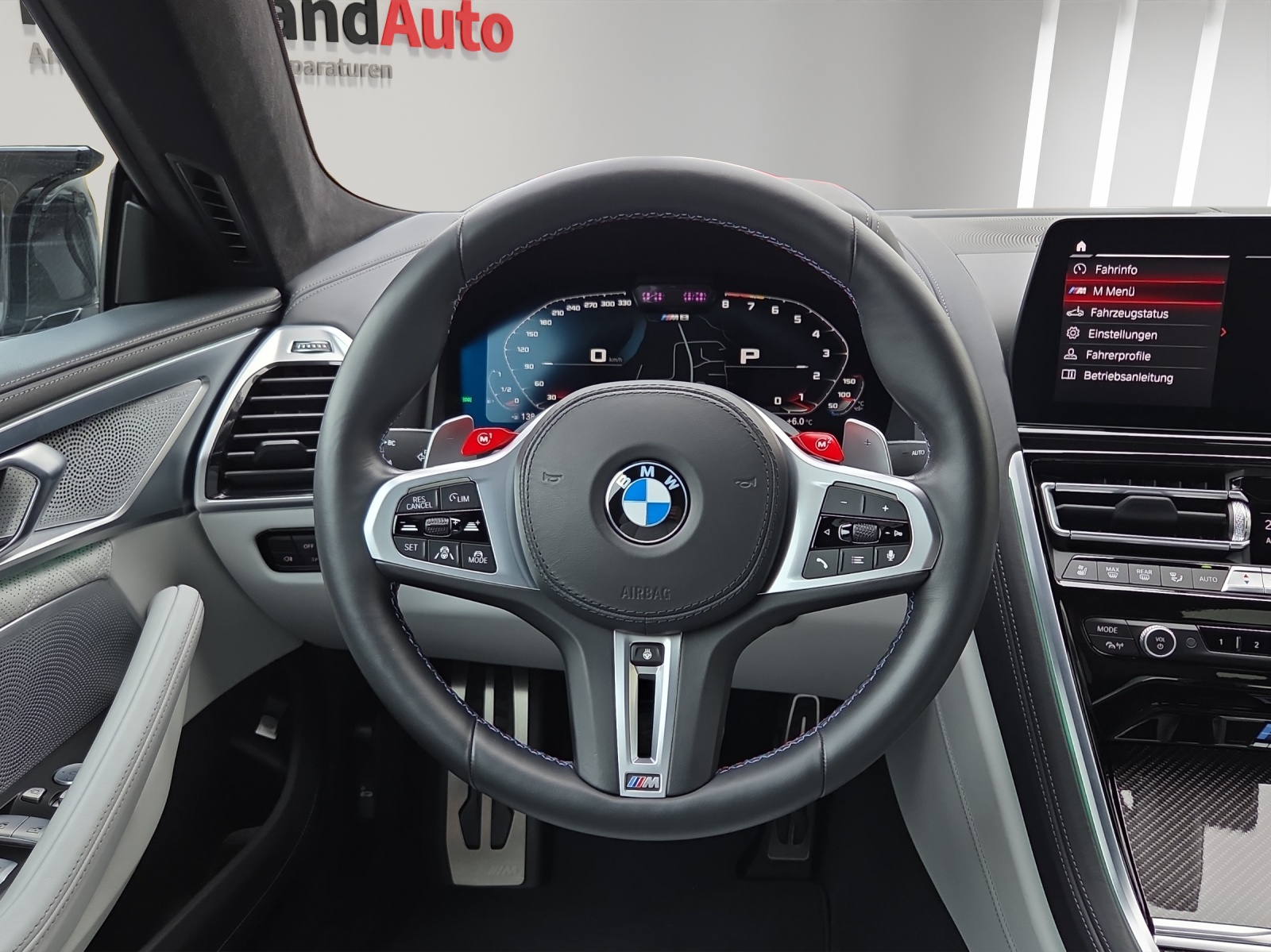 BMW M8 xDrive M Competition Steptronic-image-7