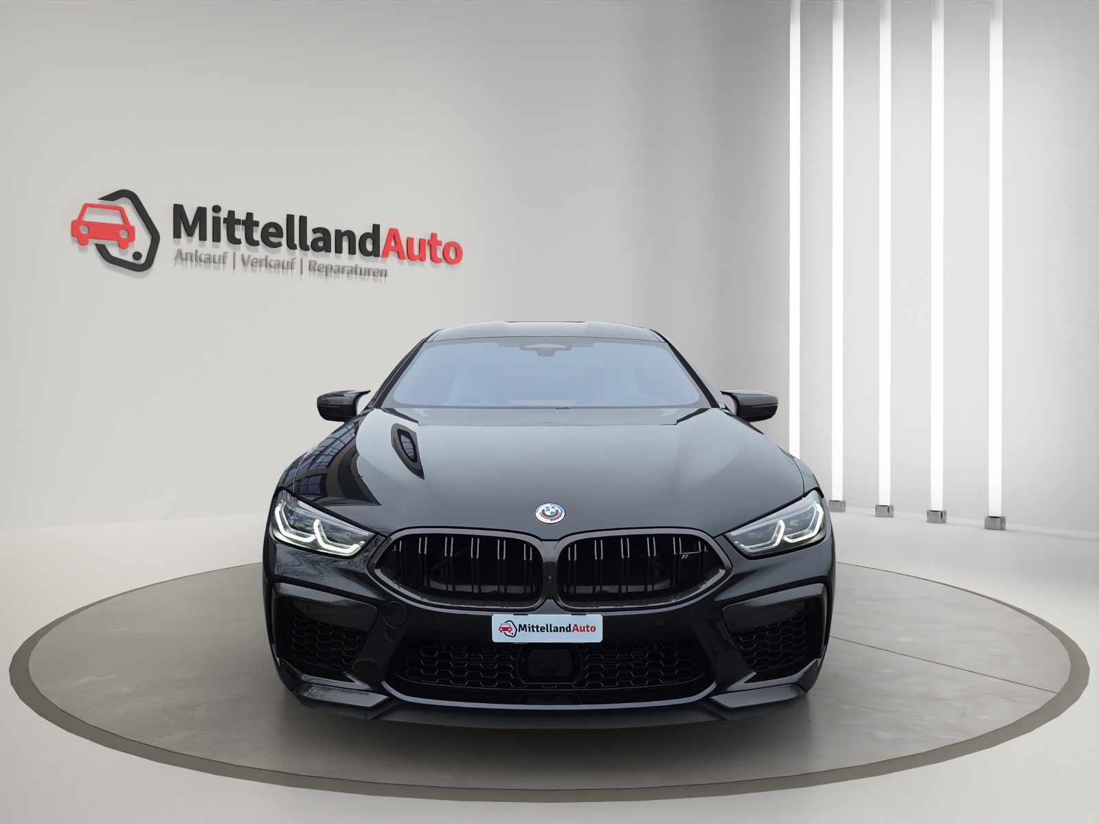 BMW M8 xDrive M Competition Steptronic-showroom-element-1