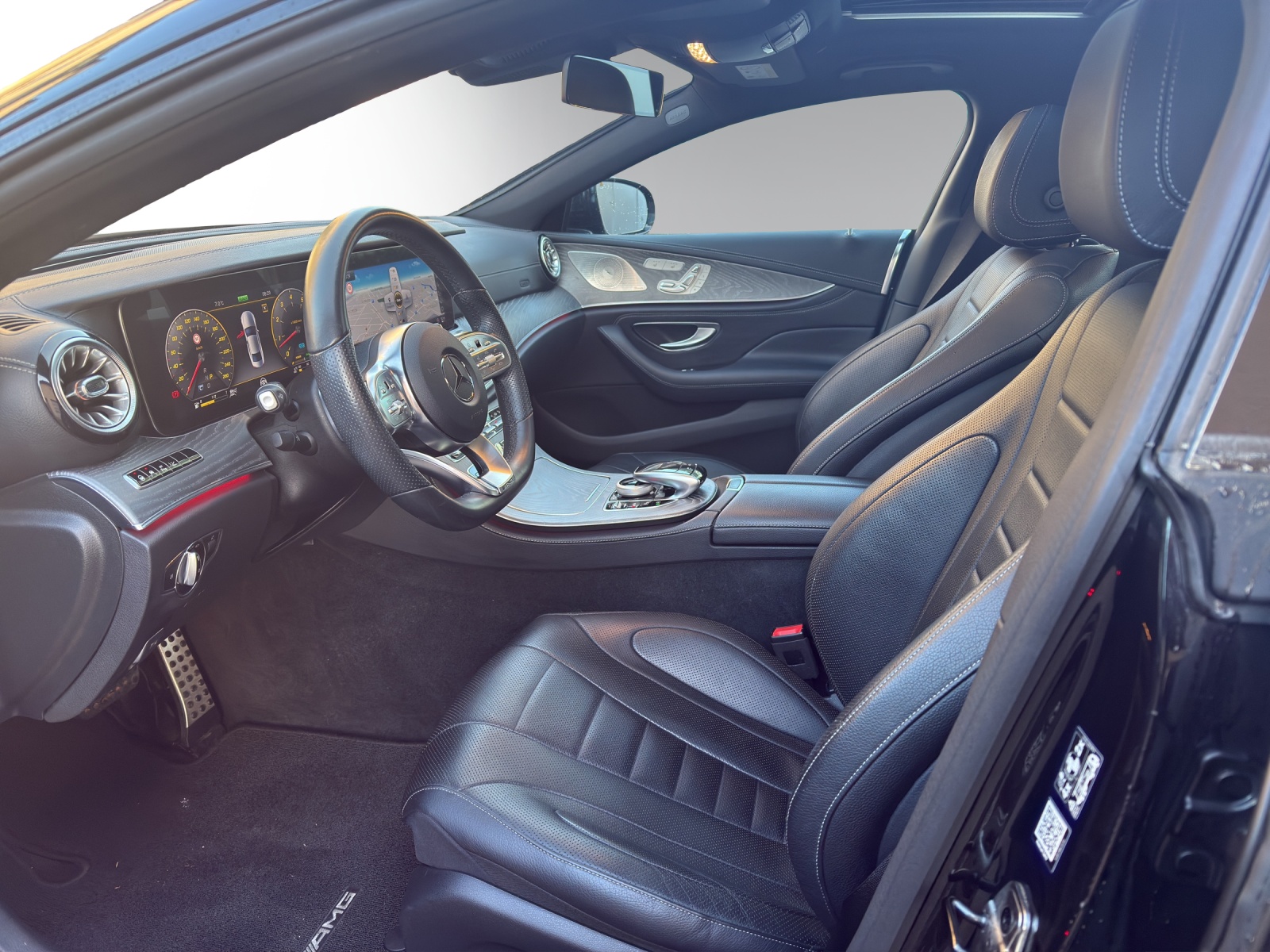 MERCEDES-BENZ CLS 450 AMG Line 4Matic-image-4