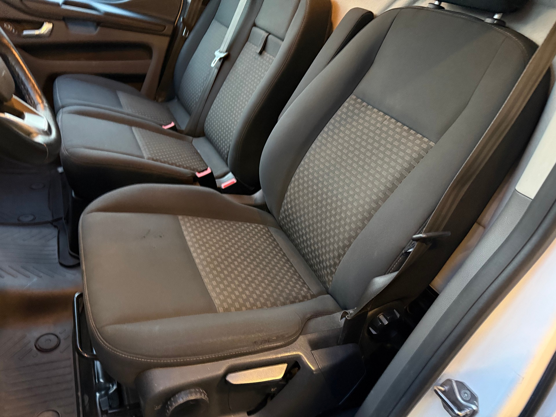 FORD Transit Custom Van 320 L1H1 Trend-image-2