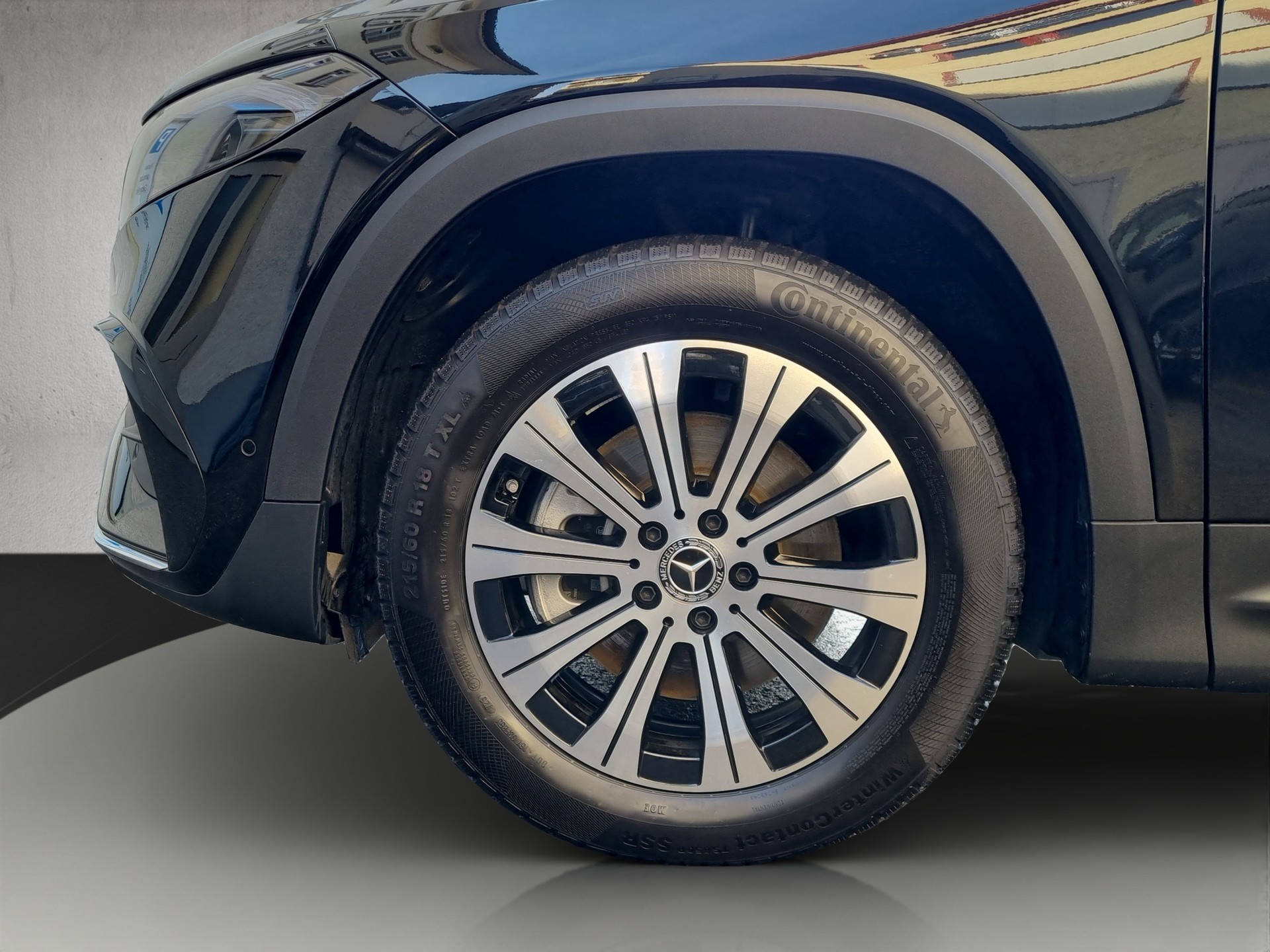 MERCEDES-BENZ EQB 350-image-14