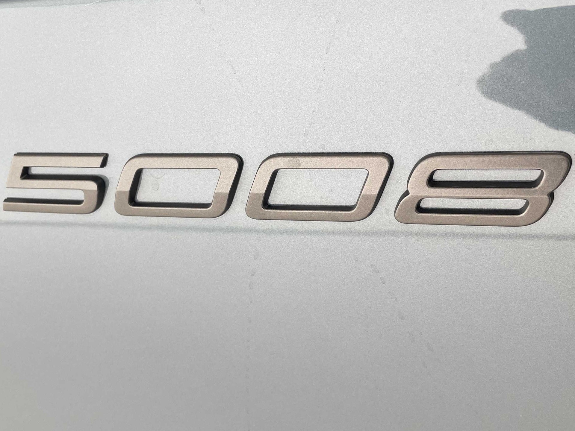 PEUGEOT 5008 1.6 PHEV GT-image-26