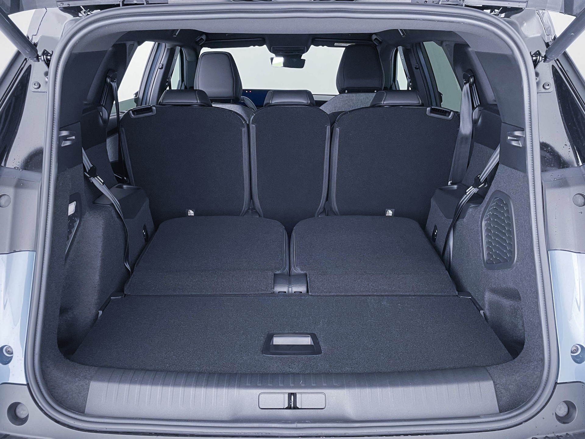 PEUGEOT 5008 1.6 PHEV GT-image-23