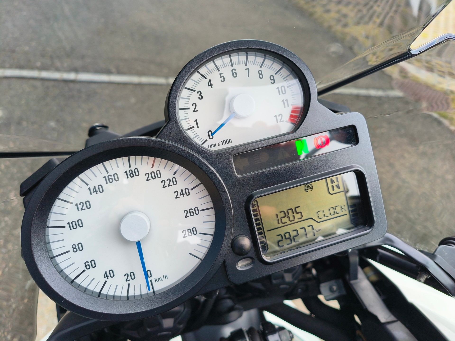 BMW K 1300 R-image-10