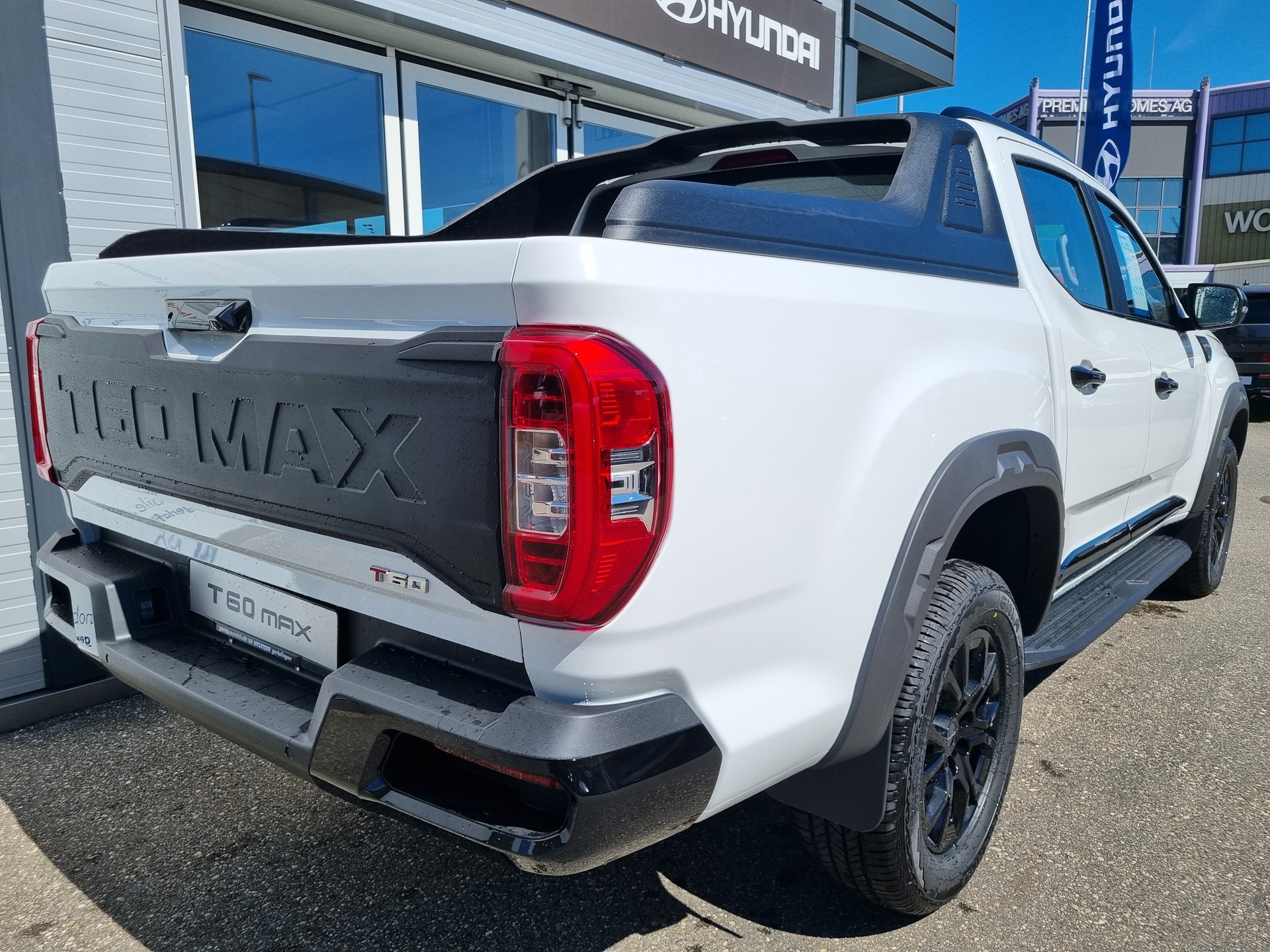MAXUS T60 Max 2.0TDI 4x4 Automat-image-4