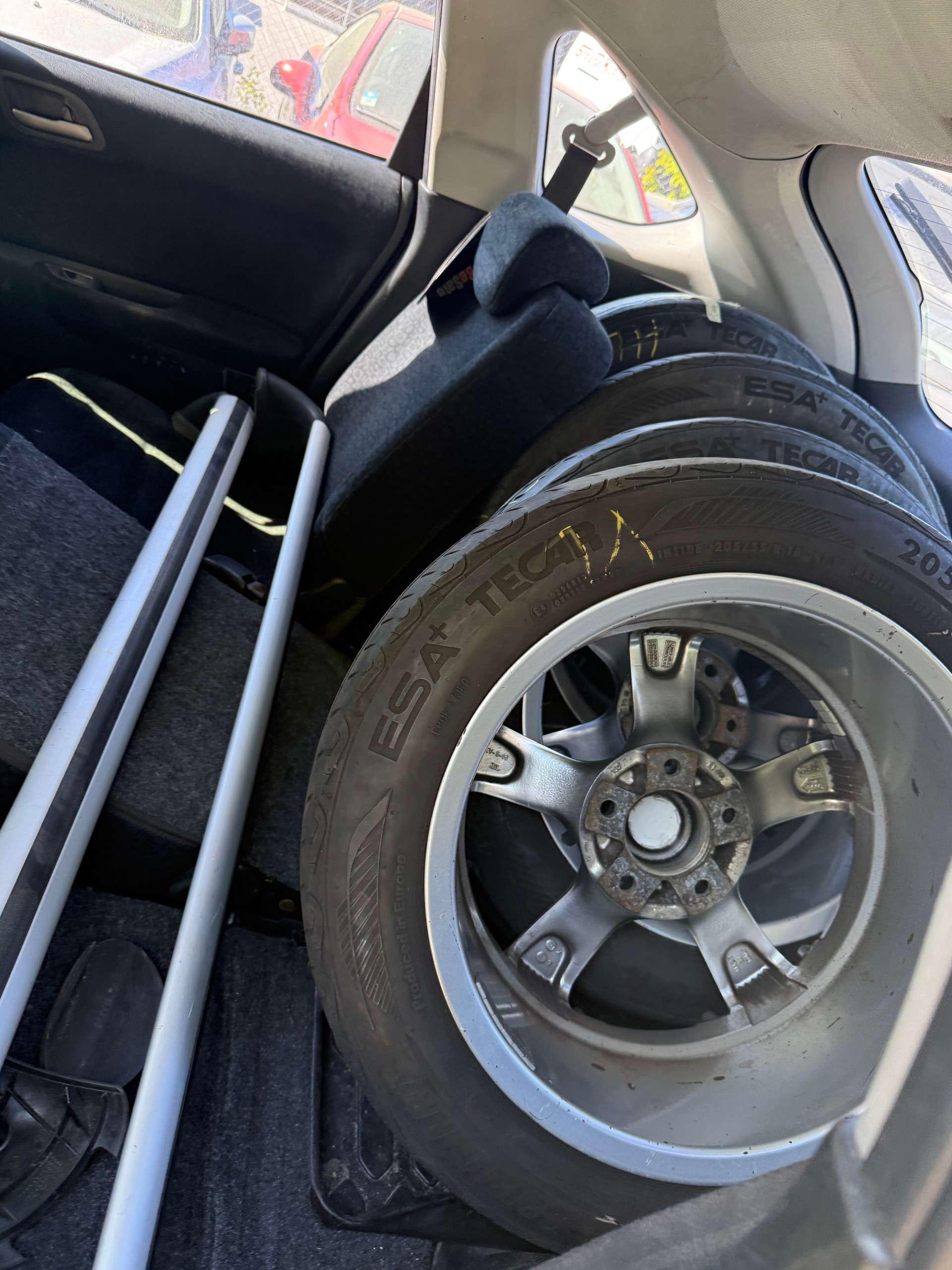 HONDA FR-V 2.0 Comfort-image-5