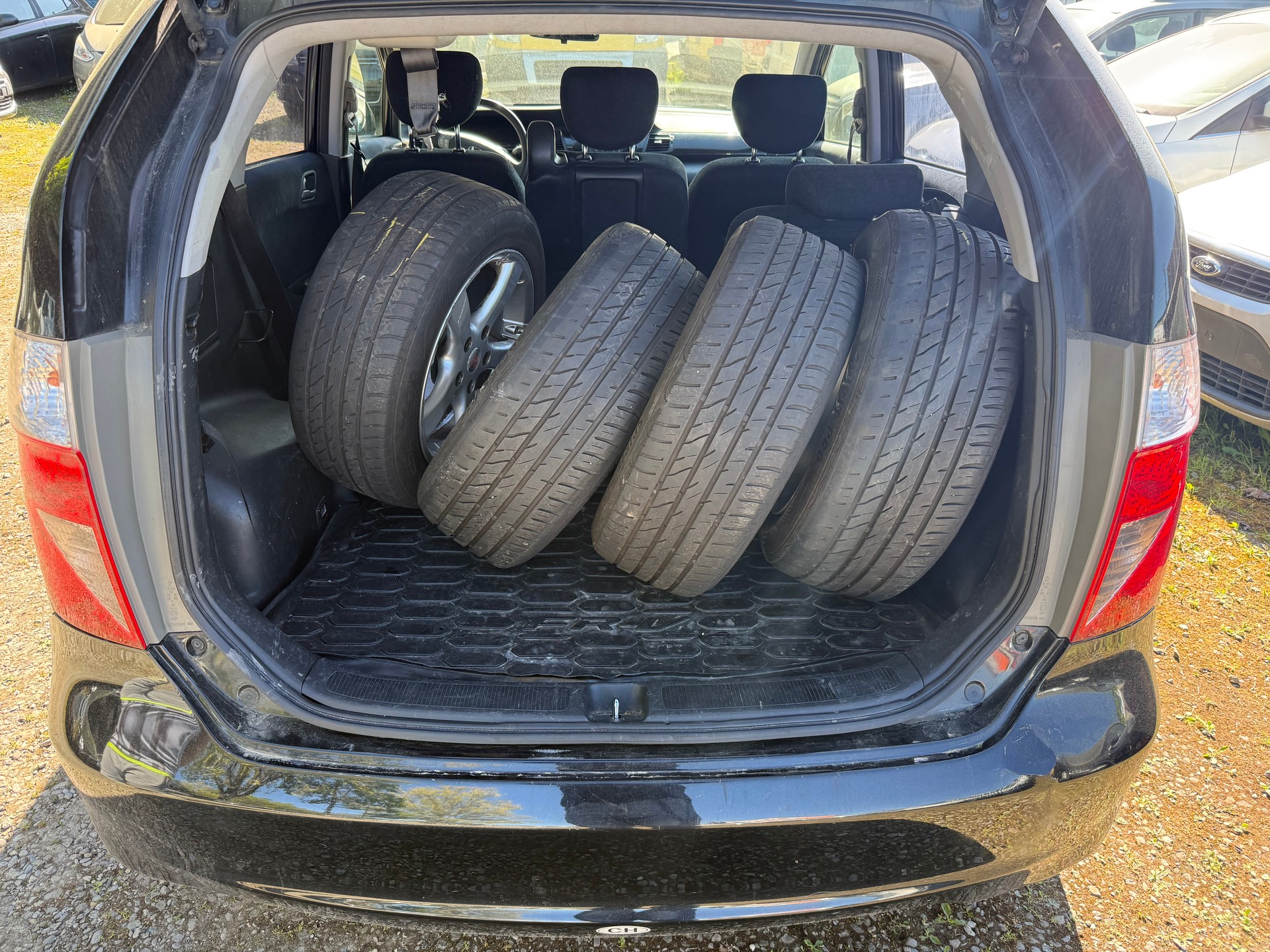 HONDA FR-V 2.0 Comfort-image-9