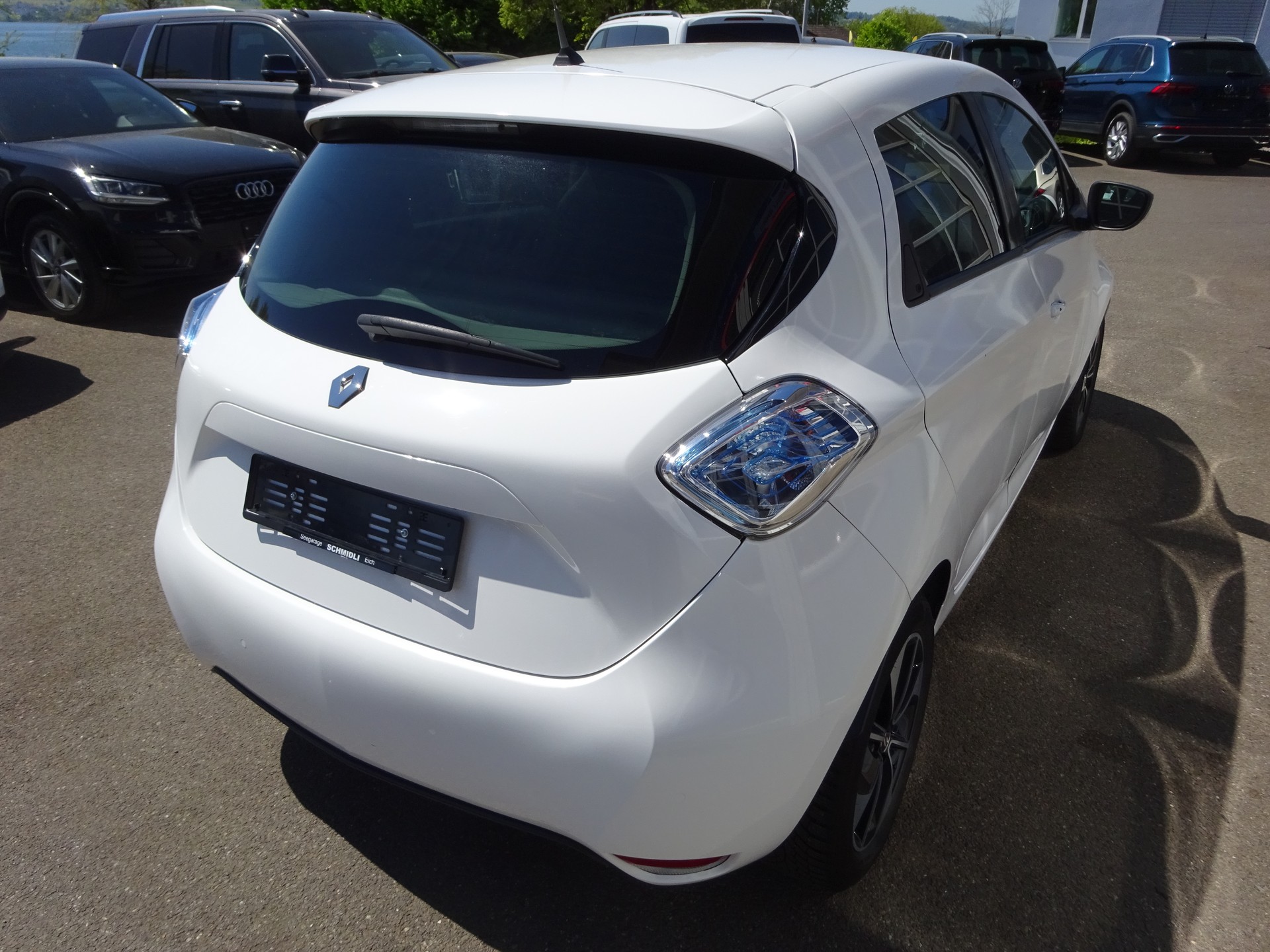 RENAULT Zoe Iconic R110 (incl. Batterie)-showroom-element-2