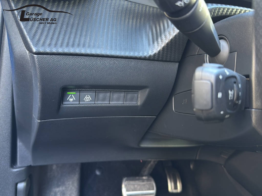 PEUGEOT 2008 e-GT-image-4