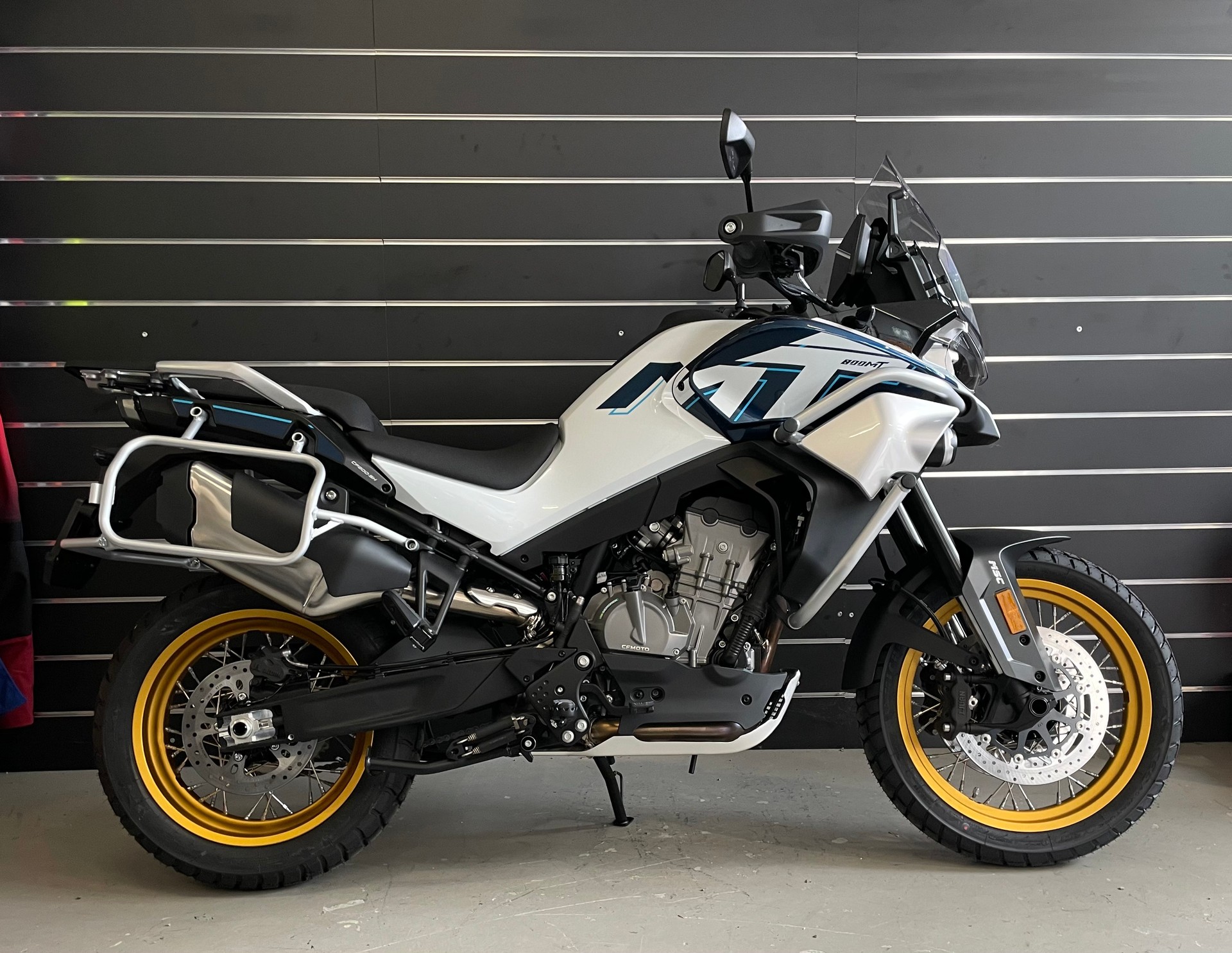 CF MOTO 800 MT Explore-image-0