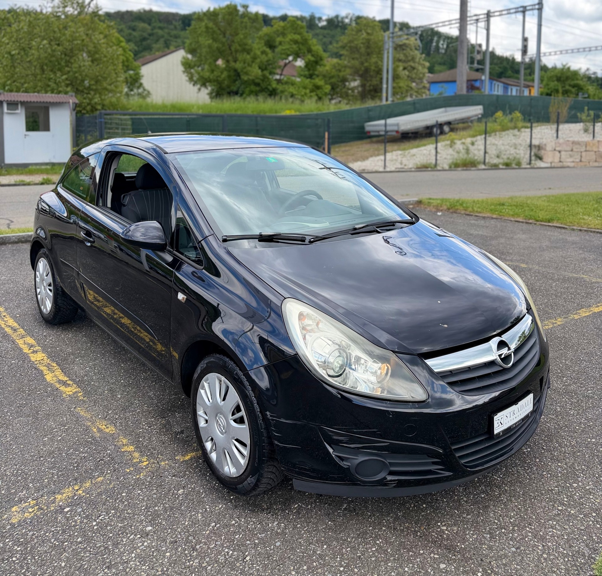 OPEL Corsa 1.2 TP Enjoy-image-2