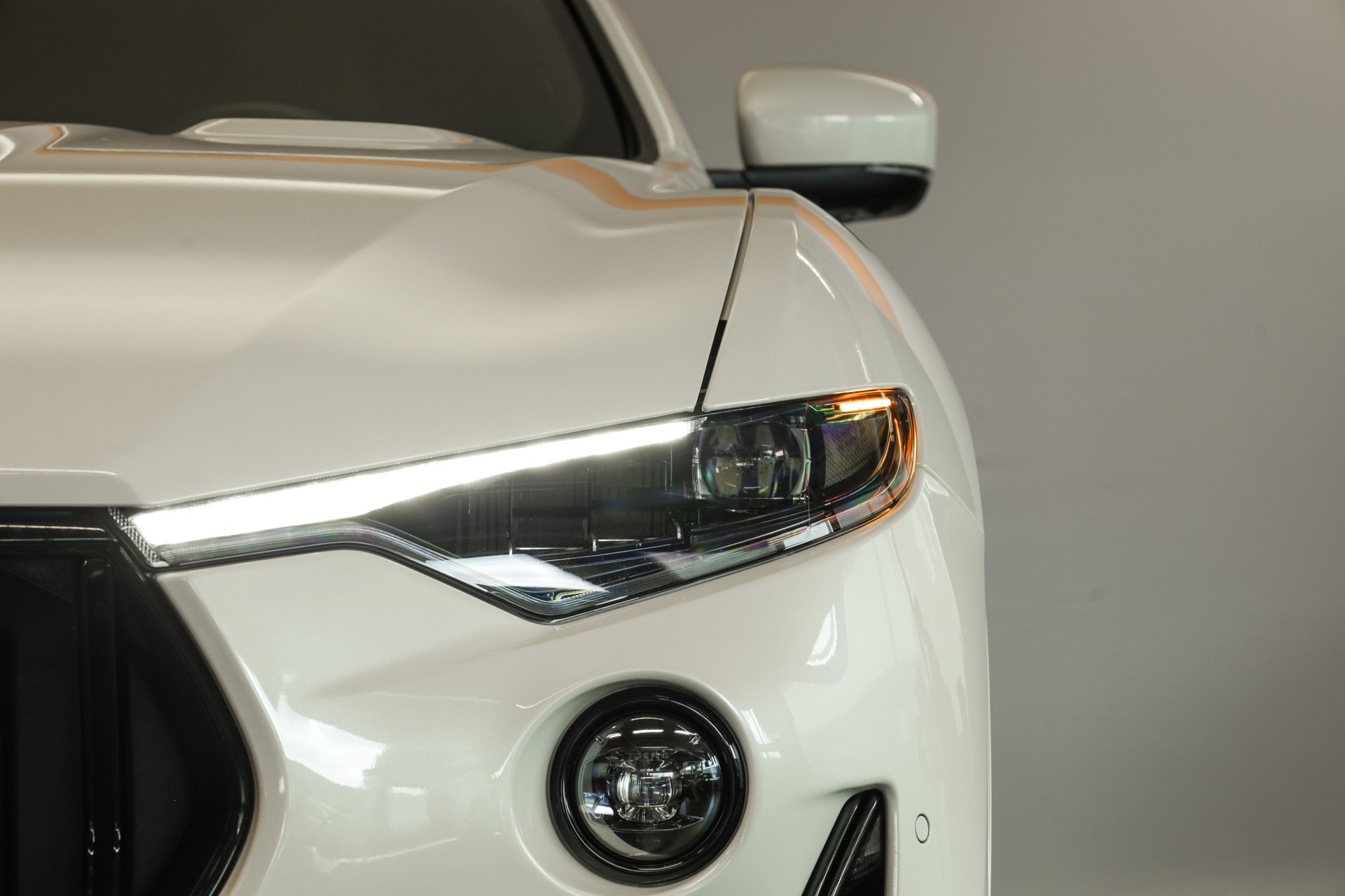 MASERATI Levante 3.8 V8 Trofeo Q4 Automatica-image-8