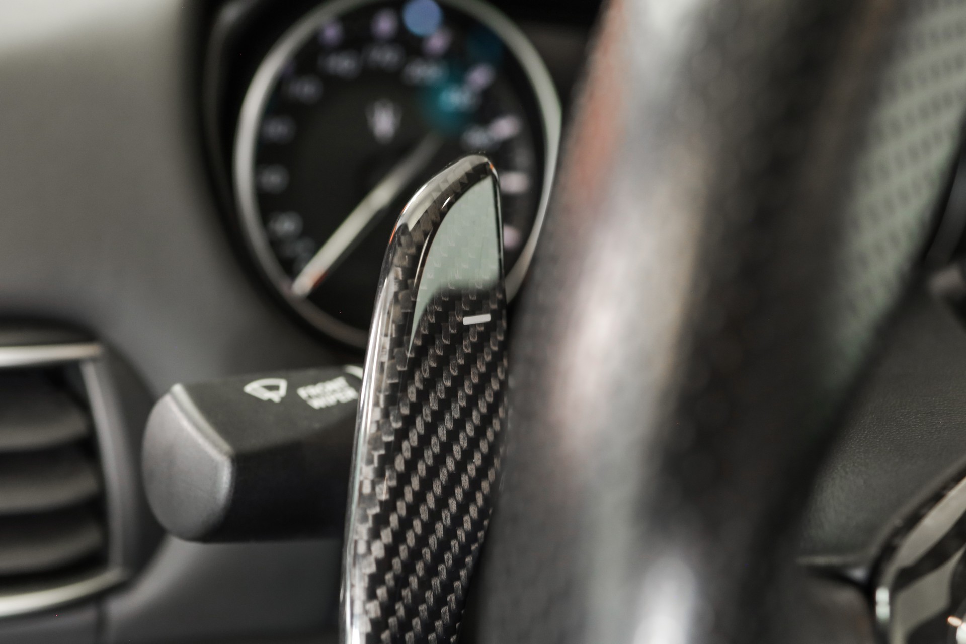 MASERATI Levante 3.8 V8 Trofeo Q4 Automatica-image-29