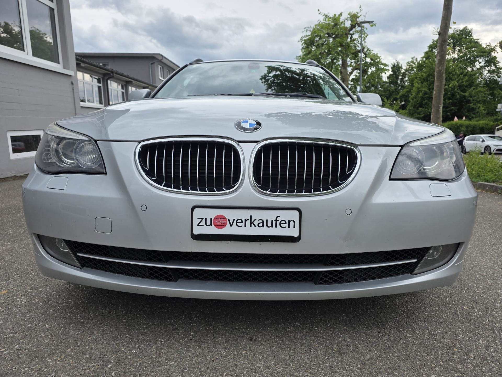 BMW 525d Touring Steptronic-image-1