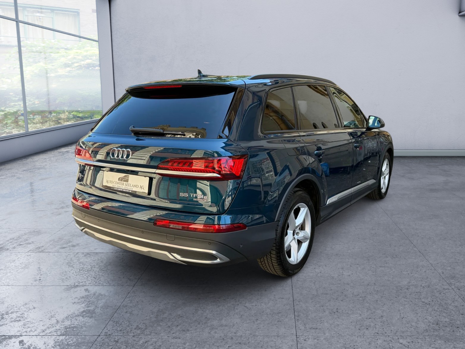 AUDI Q7 55 TFSI e quattro PHEV tiptronic-image-6