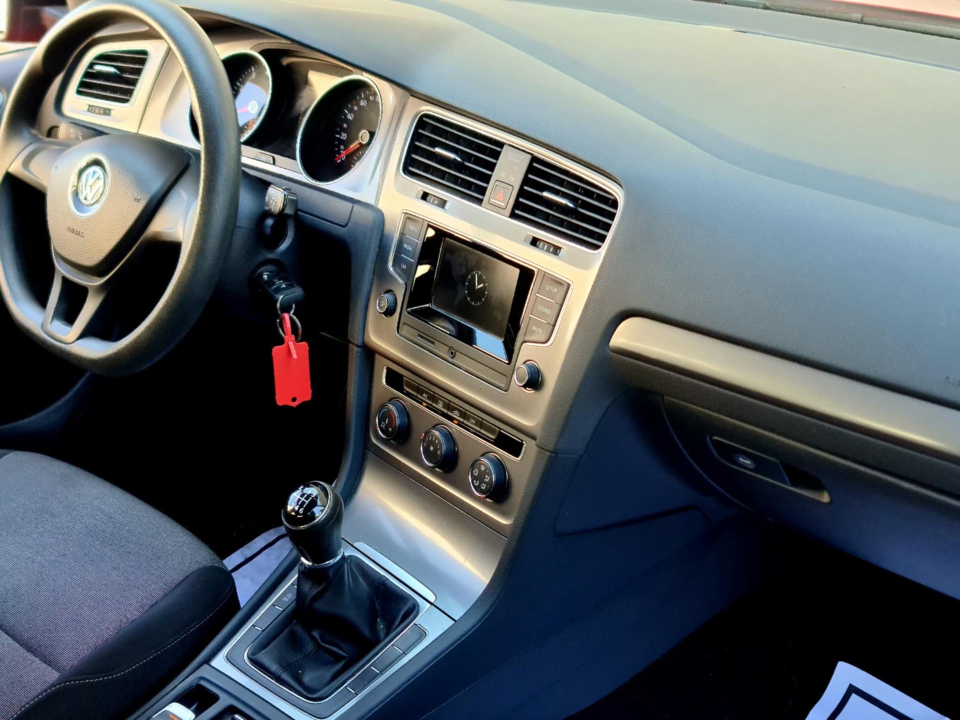 VW Golf 1.2 TSI Trendline-image-11