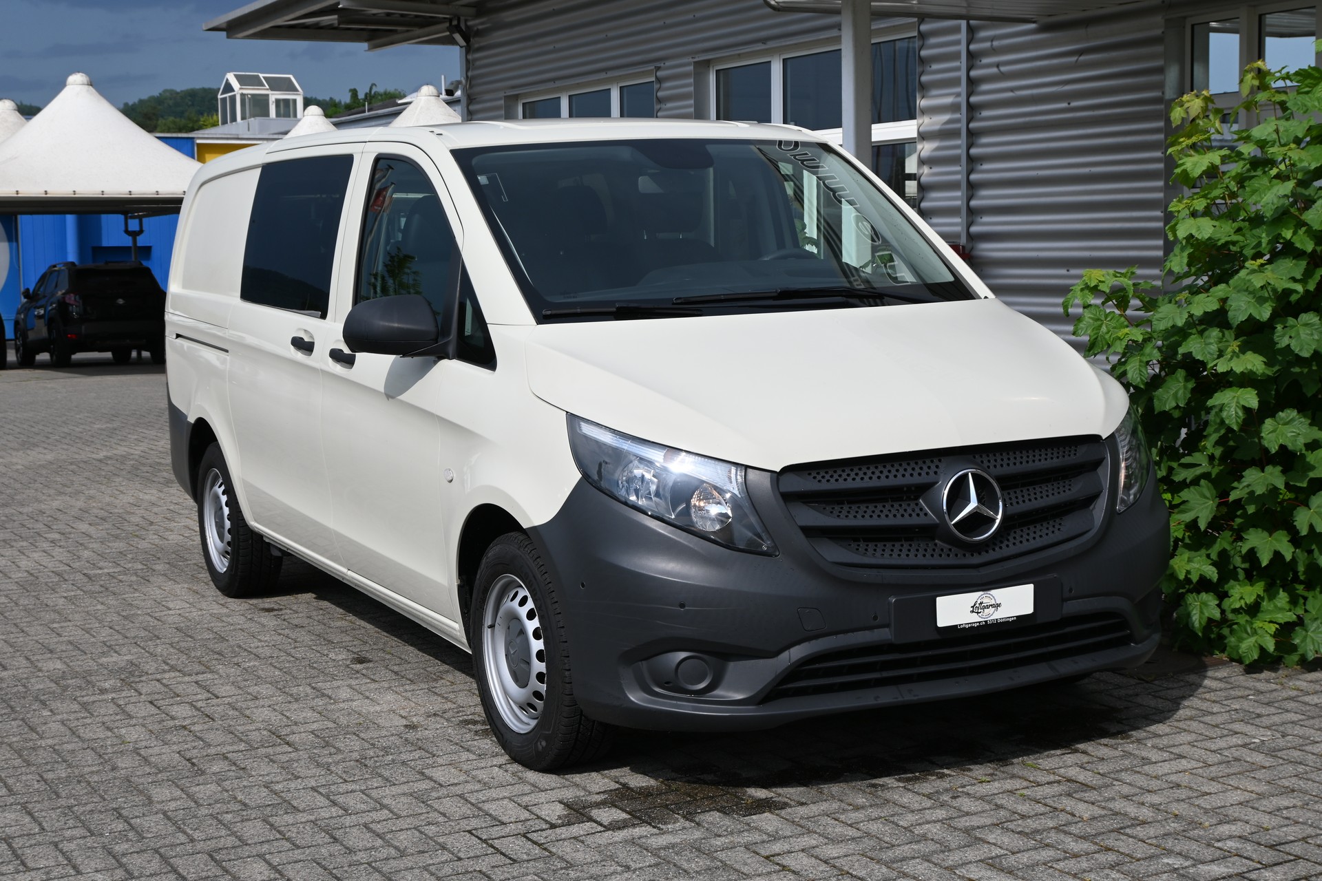 MERCEDES-BENZ Vito 114 BlueTEC Mixto L 7G-Tronic 6-Plätzer + AHK 2500kg